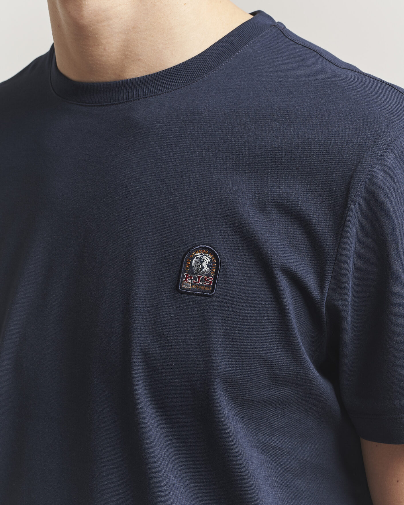 Herr | T-Shirts | Parajumpers | Patch Crew Neck T-Shirt Navy