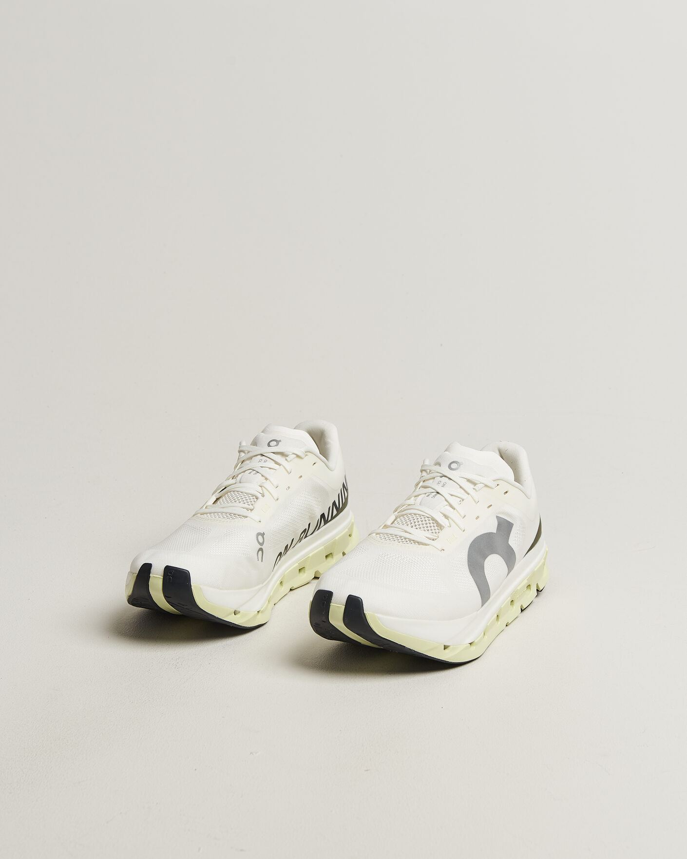 Herr | Löparskor | On | Cloudflow 5 Ivory/Linen