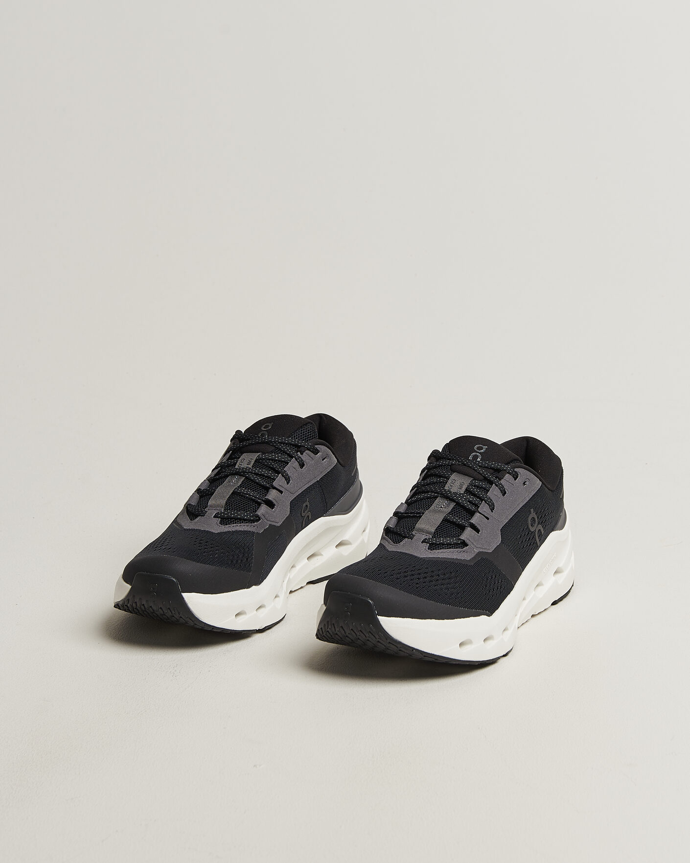 Herr | Löparskor | On | Cloudrunner 3 Black/Ivory