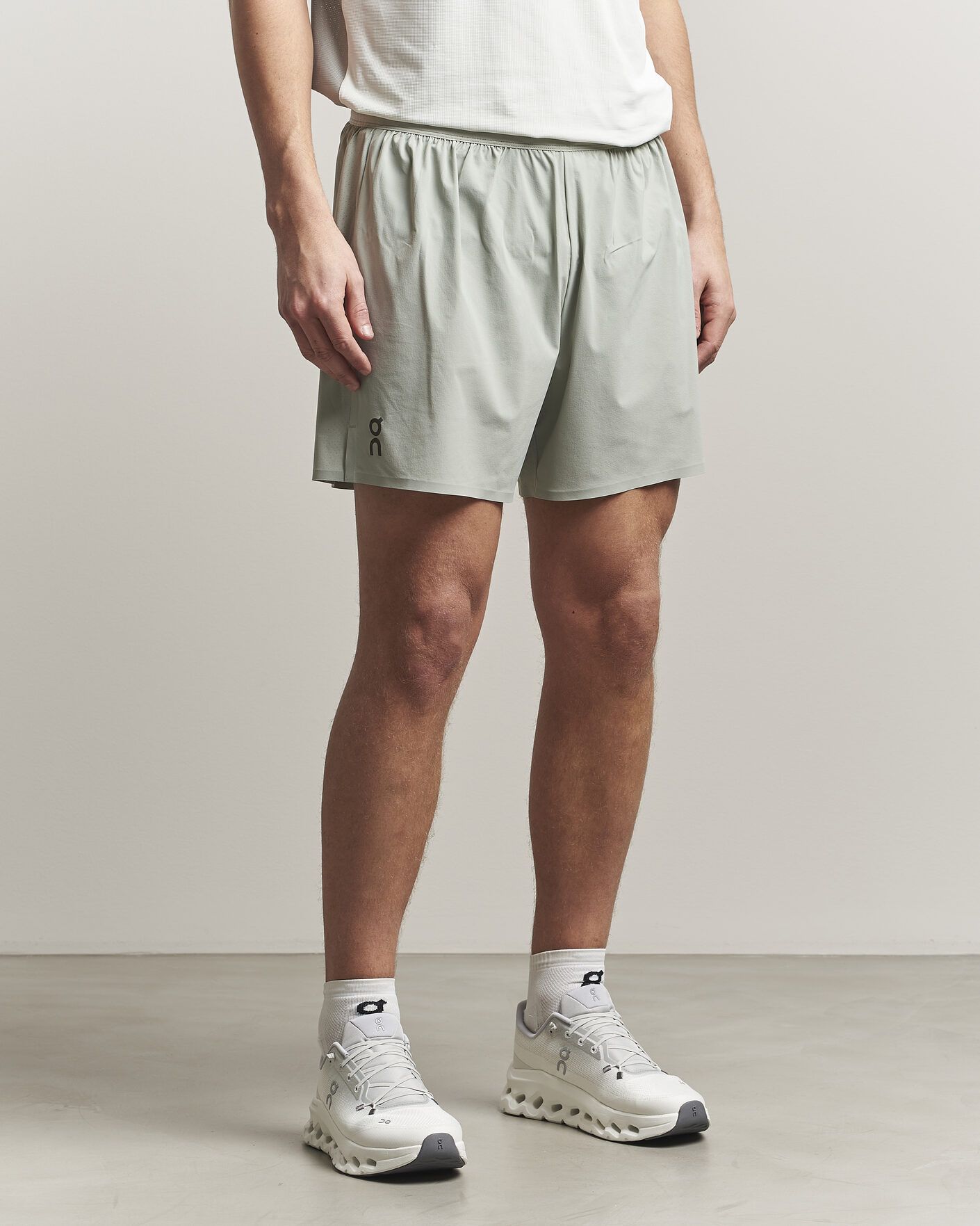 Herr | Shorts | On | 5 Inch Performance Shorts Tin