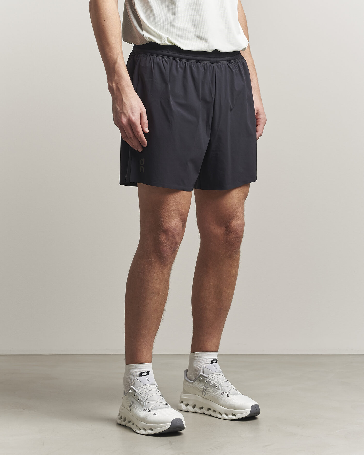Herr | Shorts | On | 5 Inch Performance Shorts Black