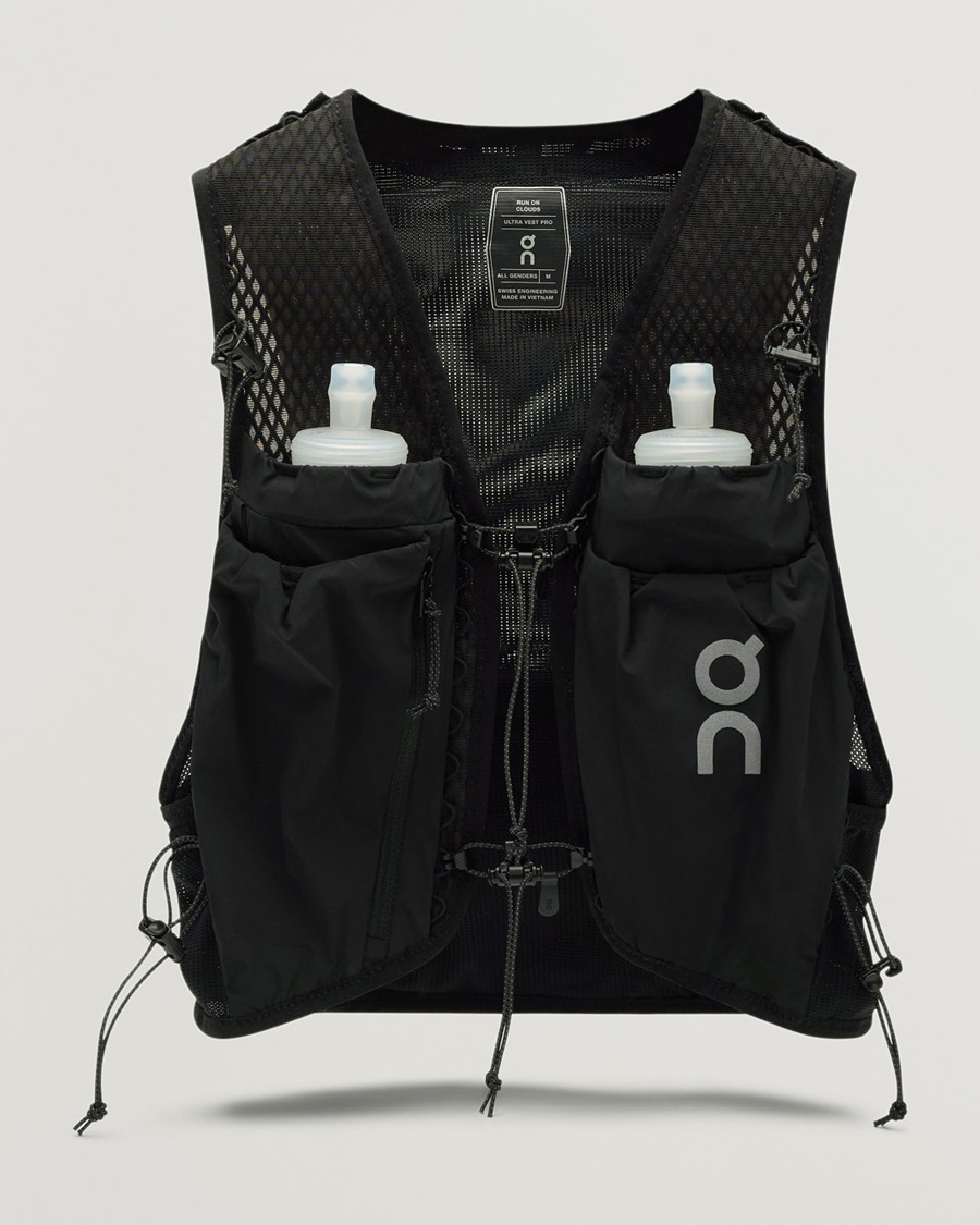 Herr | Active Accessoarer | On | Ultra Vest Pro 10L Black