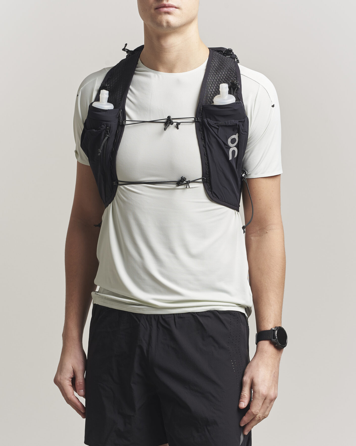 Herr | Active Accessoarer | On | Ultra Vest Pro 10L Black