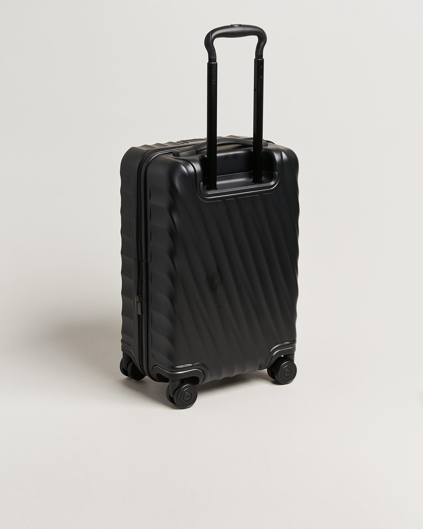 Herr | Väskor | TUMI | 19 Degree Carry-on Front Access Trolley Black