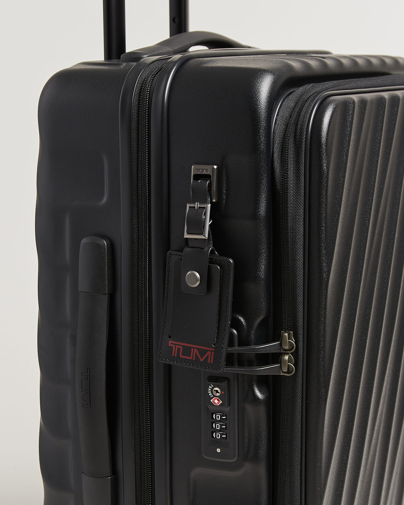 Herr | Väskor | TUMI | 19 Degree Carry-on Front Access Trolley Black