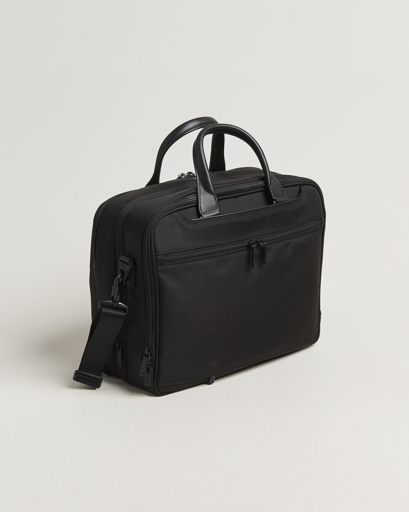 Herr | Väskor | TUMI | Alpha 4 Expandable Medium Briefcase Black