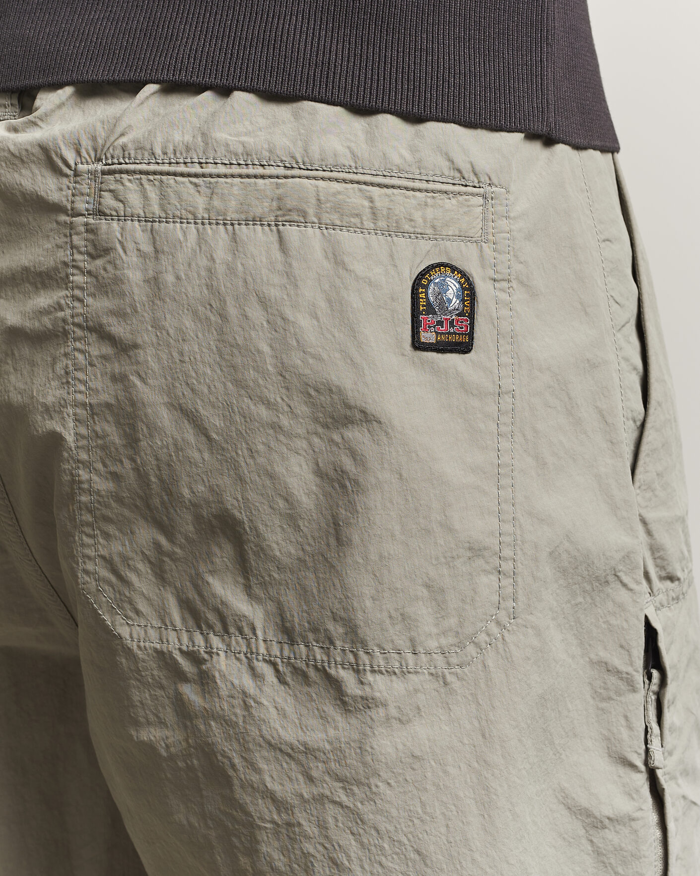 Herr | Byxor | Parajumpers | Lovel Smash Peached Nylon Pants Nowhere