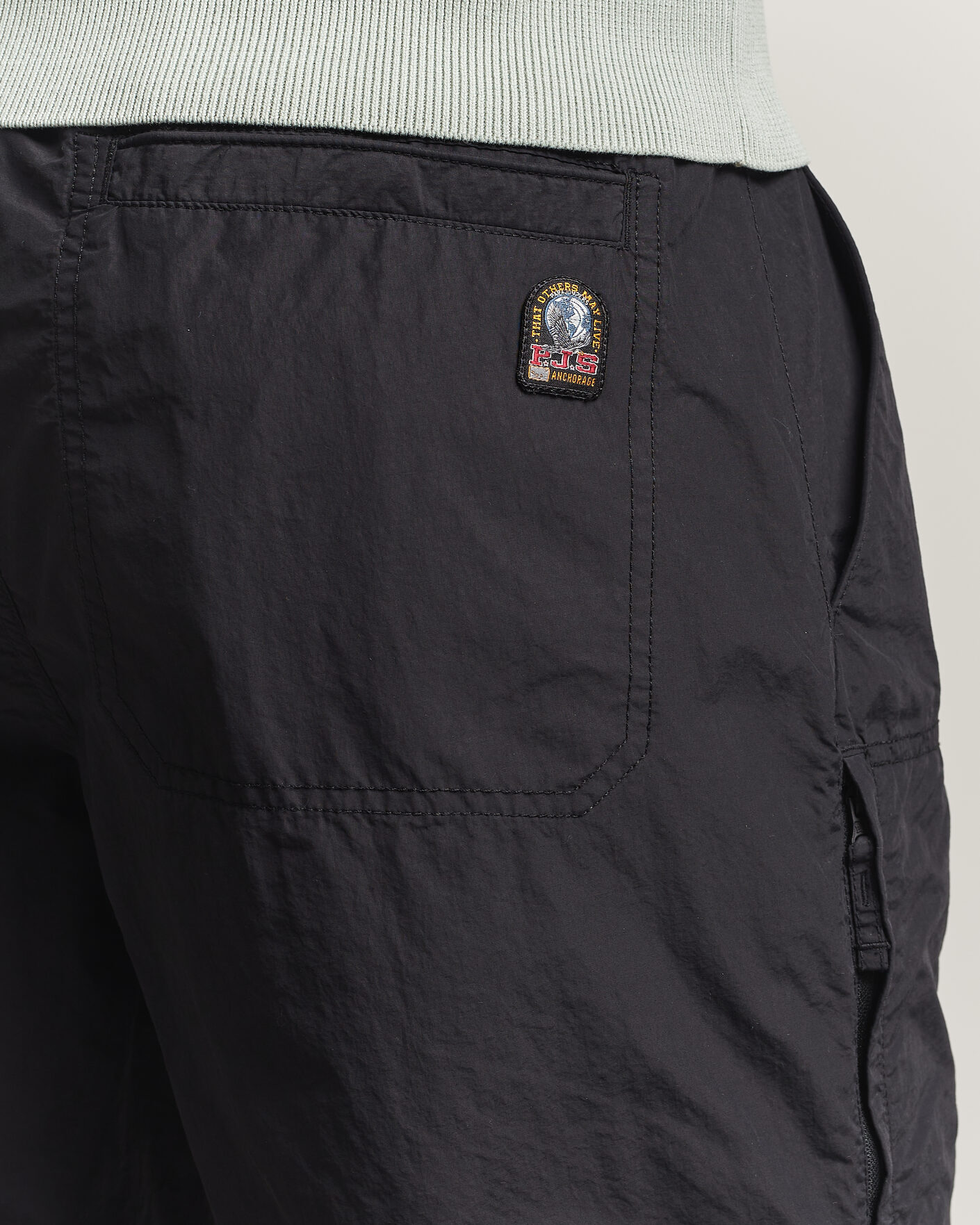 Herr | Byxor | Parajumpers | Lovel Smash Peached Nylon Pants Black