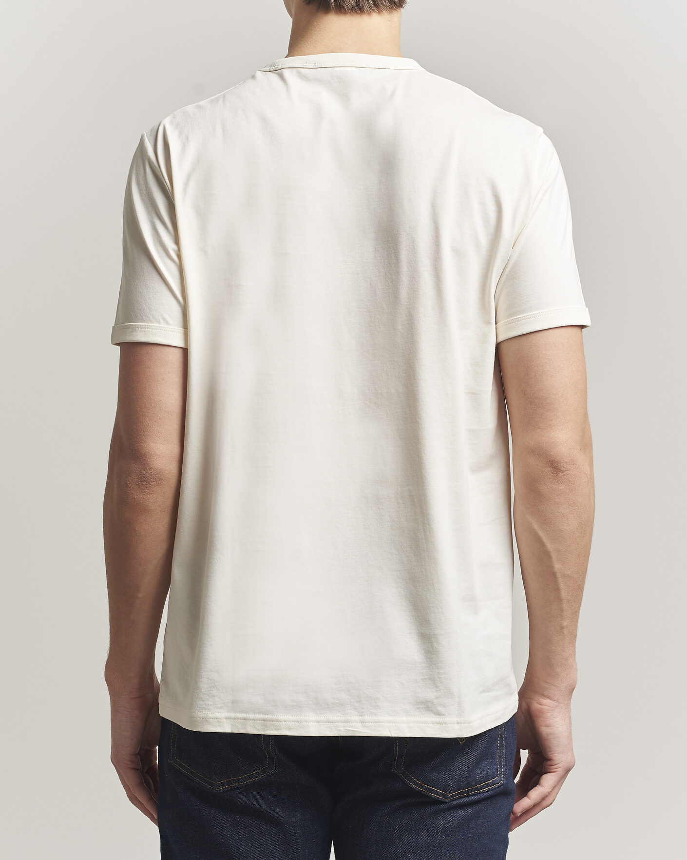 Herr | T-Shirts | Fred Perry | Ringer T-Shirt Ecru