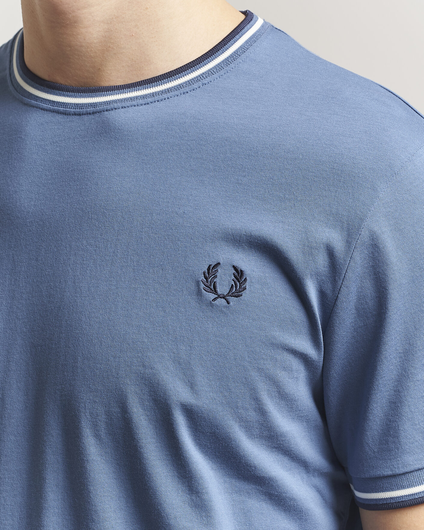 Herr | T-Shirts | Fred Perry | Twin Tipped T-Shirt Ace Blue