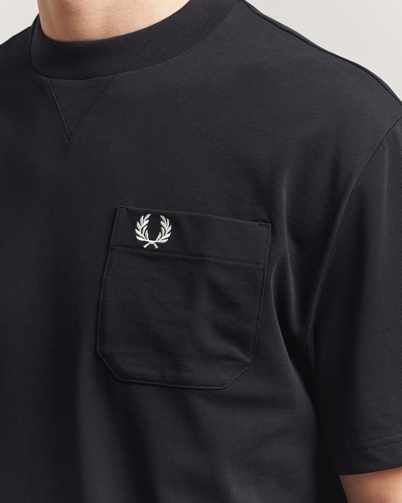 Herr | T-Shirts | Fred Perry | Heavy Pocket T-Shirt Black