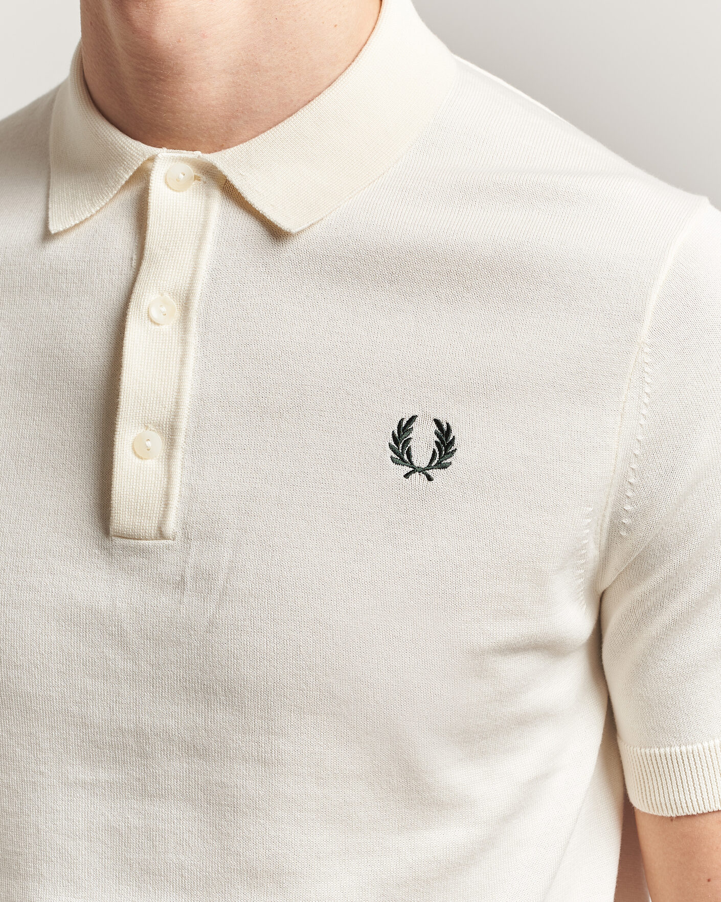 Herr | Pikéer | Fred Perry | Cotton Knitted Polo Ecru