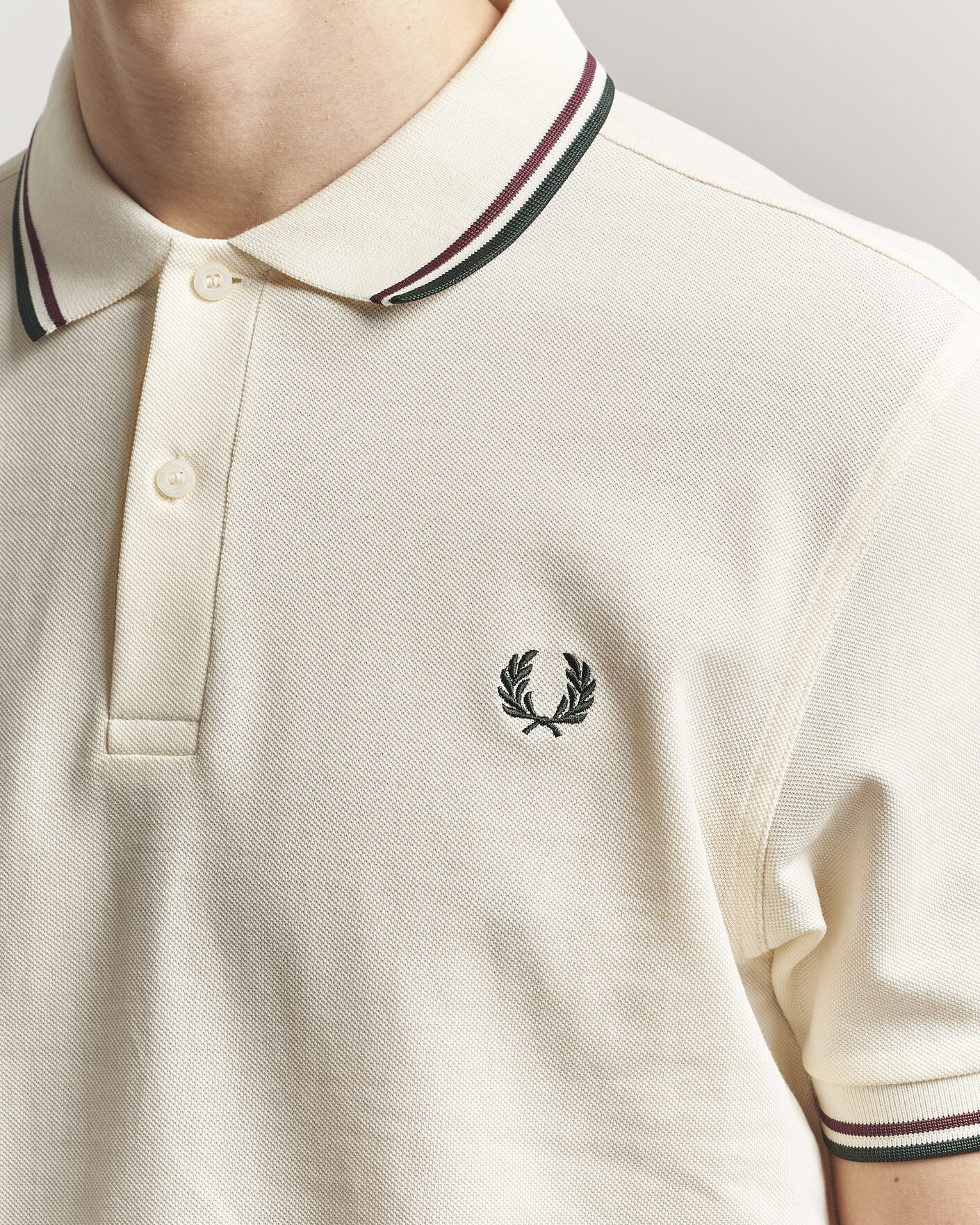 Herr | Pikéer | Fred Perry | Twin Tipped Polo Shirt Ecru