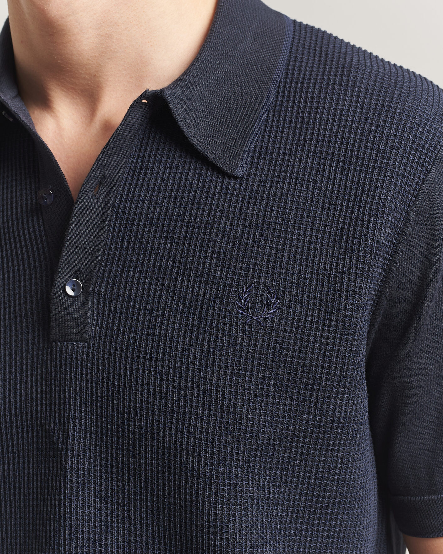 Herr | Pikéer | Fred Perry | Waffle Knitted Polo Navy