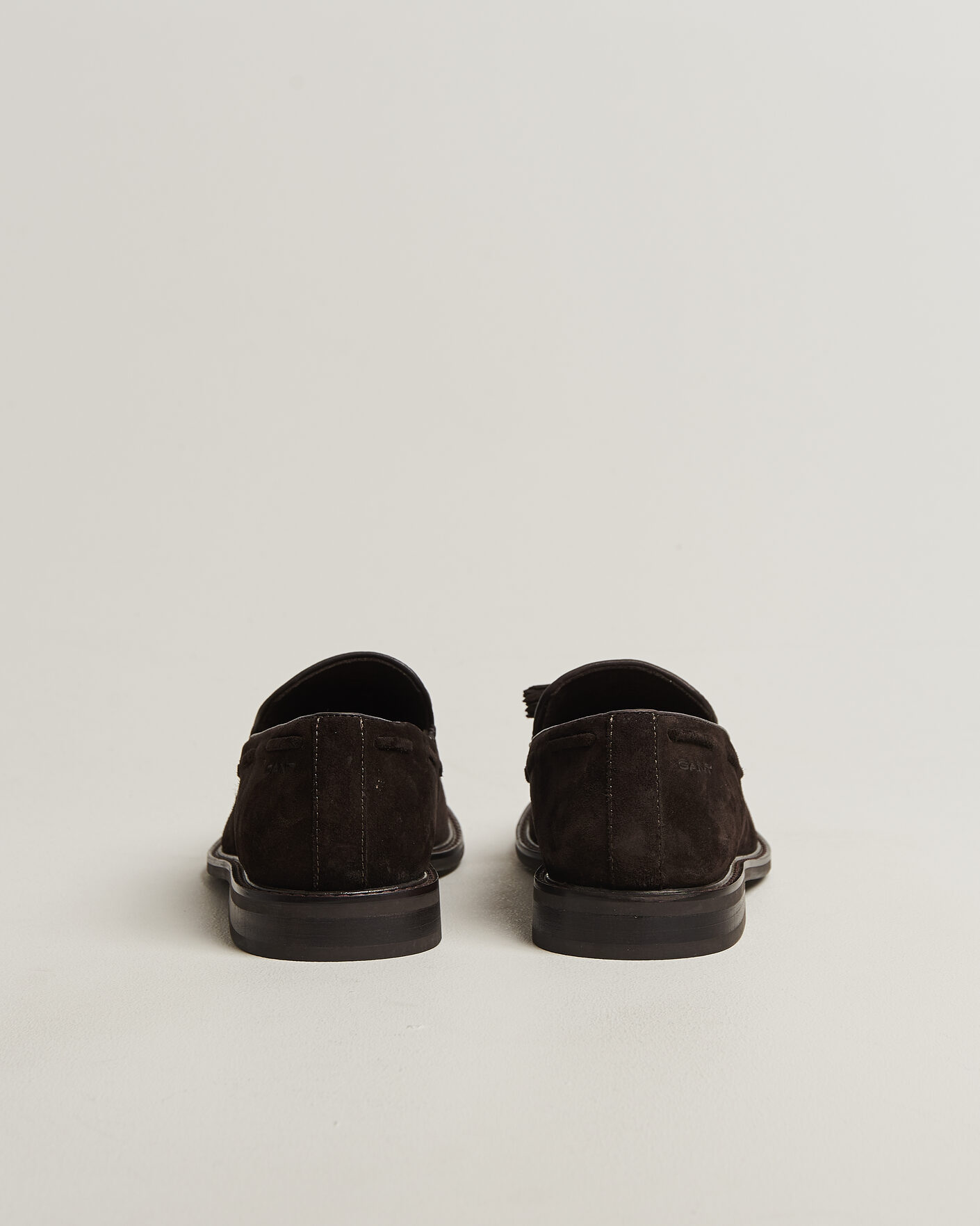 Herr | Loafers | GANT | Lozham Suede Tassle Loafer Dark Brown