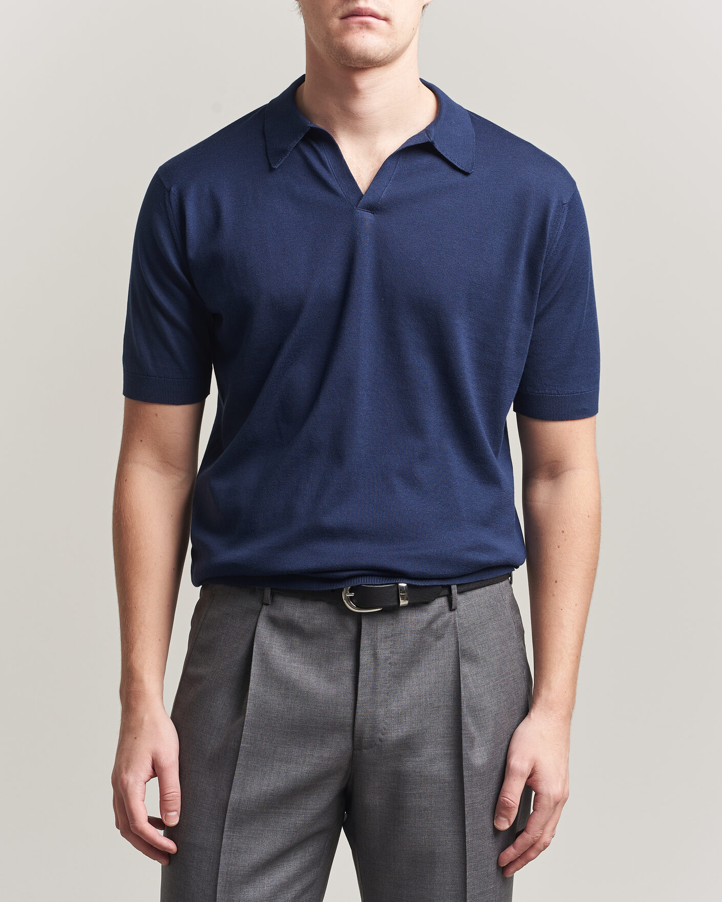 Herr | Pikéer | John Smedley | Noah Open Collar Sea Island Polo French Navy