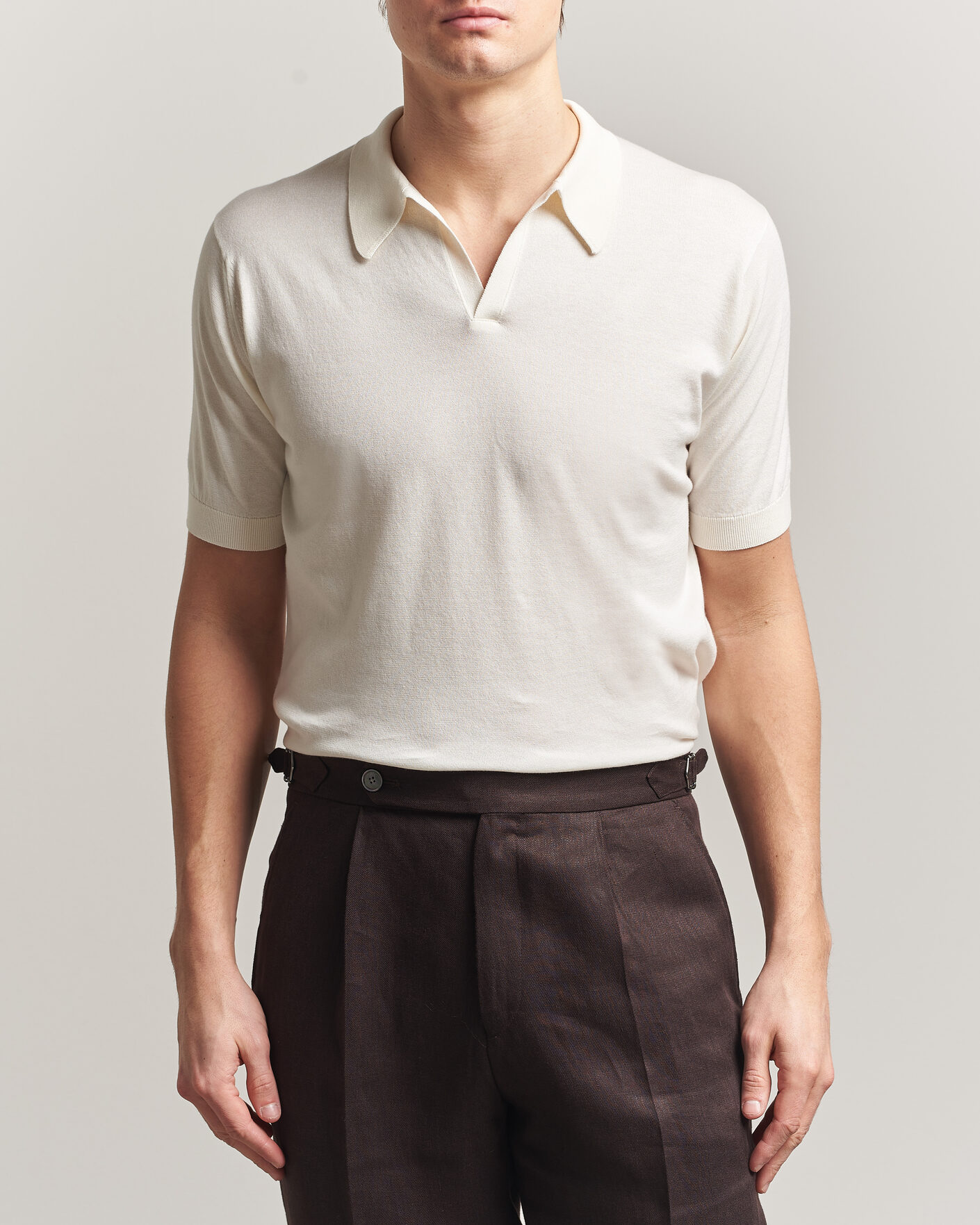 Herr | Pikéer | John Smedley | Noah Open Collar Sea Island Polo Starch