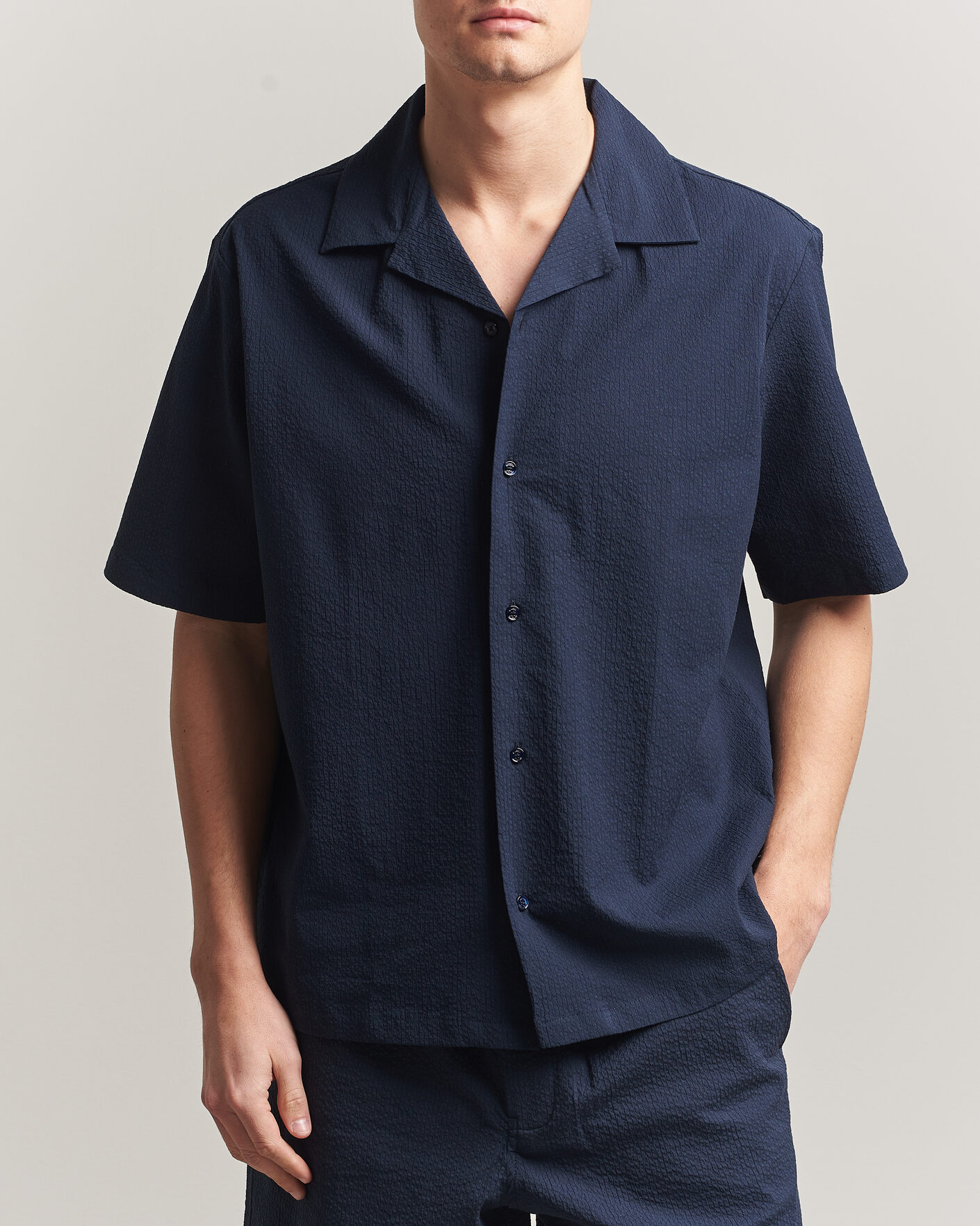 Herr | Skjortor | Maison Kitsuné | Seersucker Resort Shirt Navy