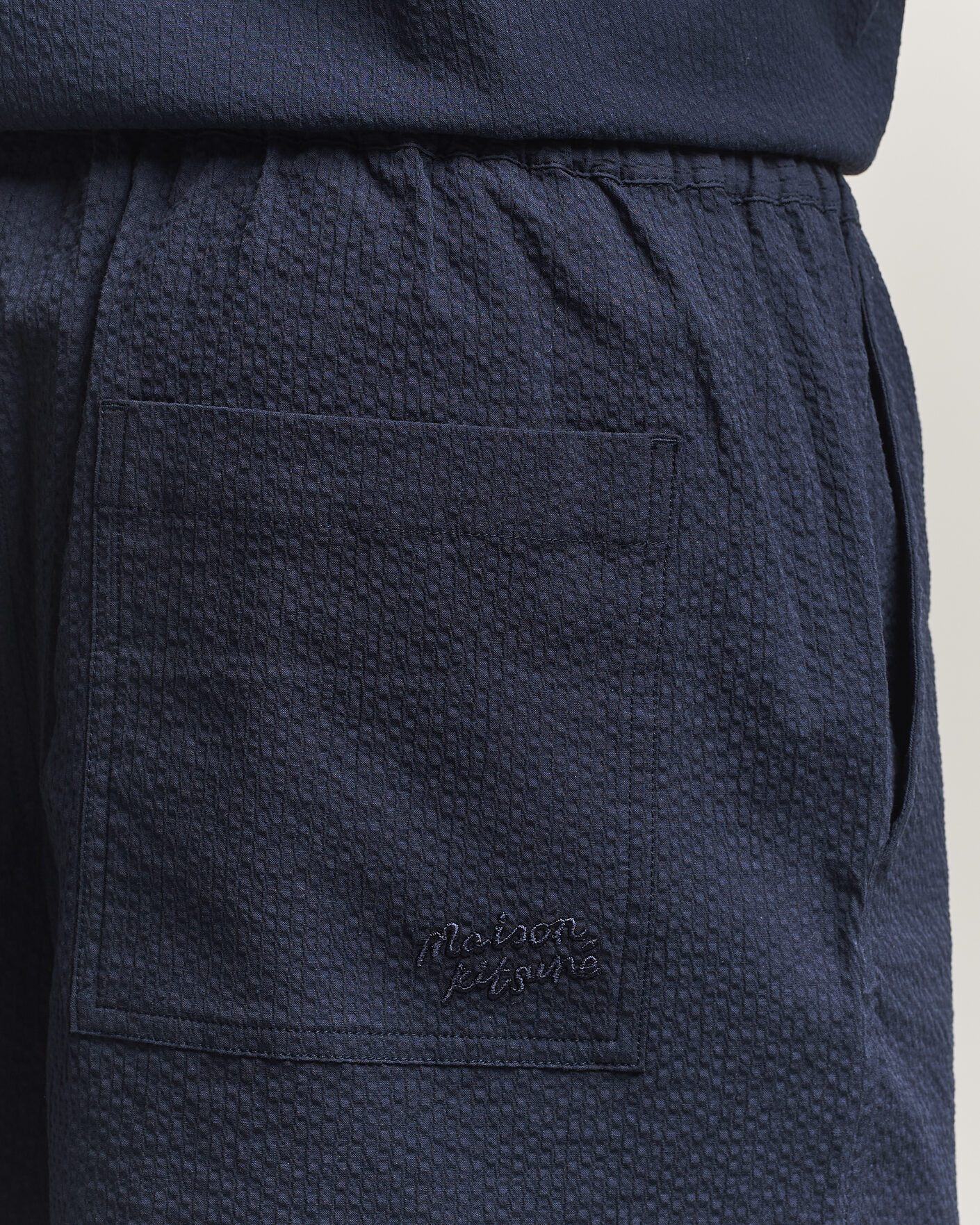 Herr | Shorts | Maison Kitsuné | Seersucker Drawstring Shorts Navy