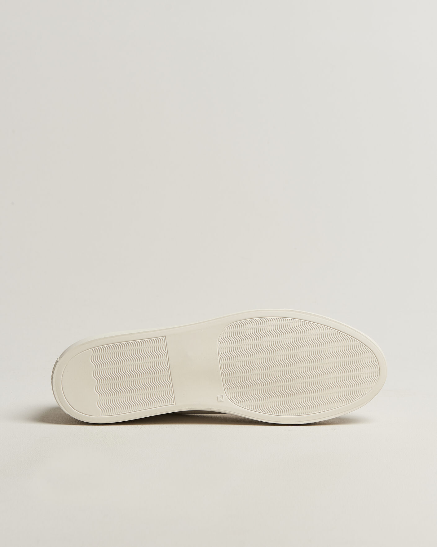 Herr | Sneakers | Common Projects | Original Achilles Grained Leather Sneaker Off White