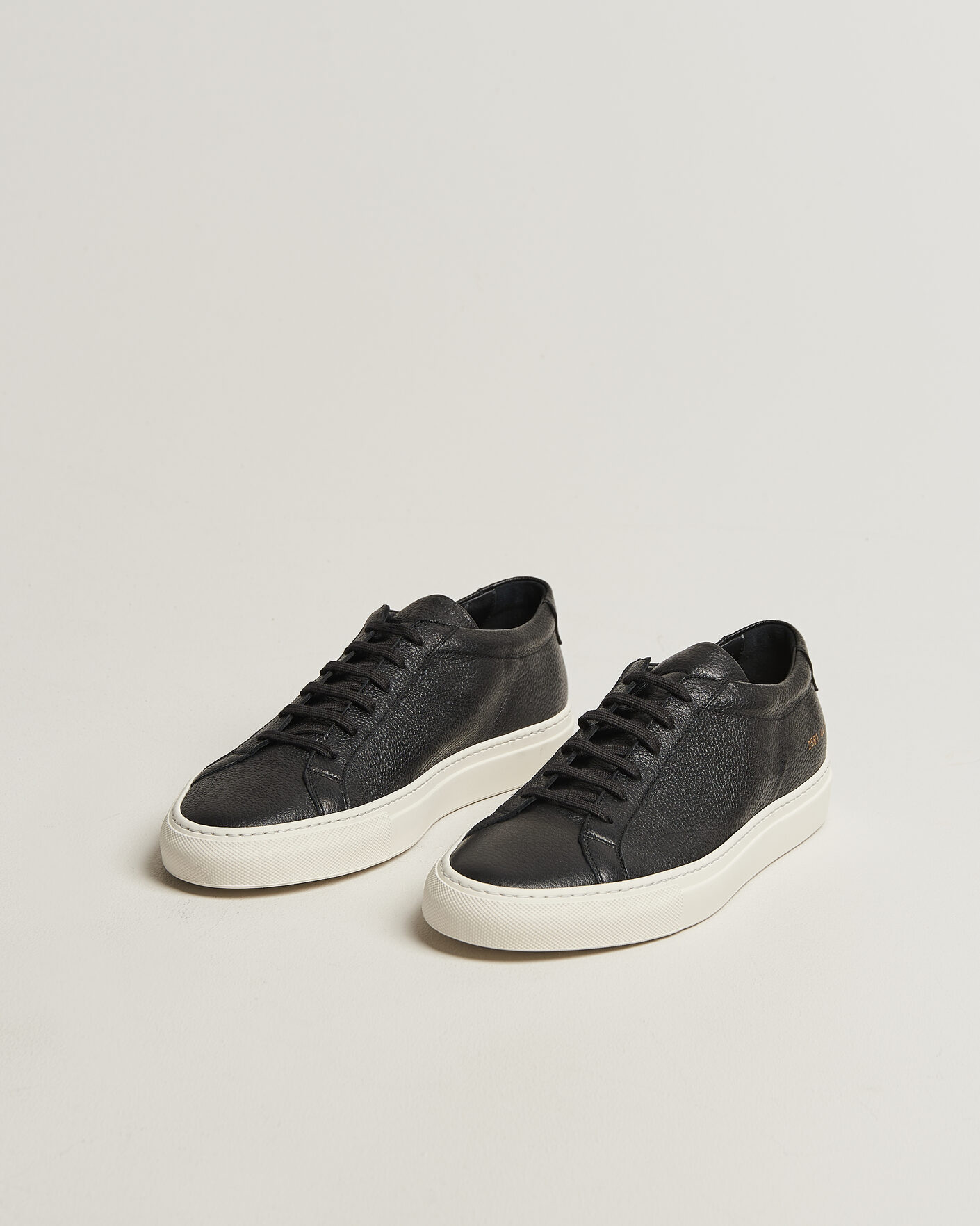 Herr | Sneakers | Common Projects | Original Achilles Grained Leather Sneaker Black