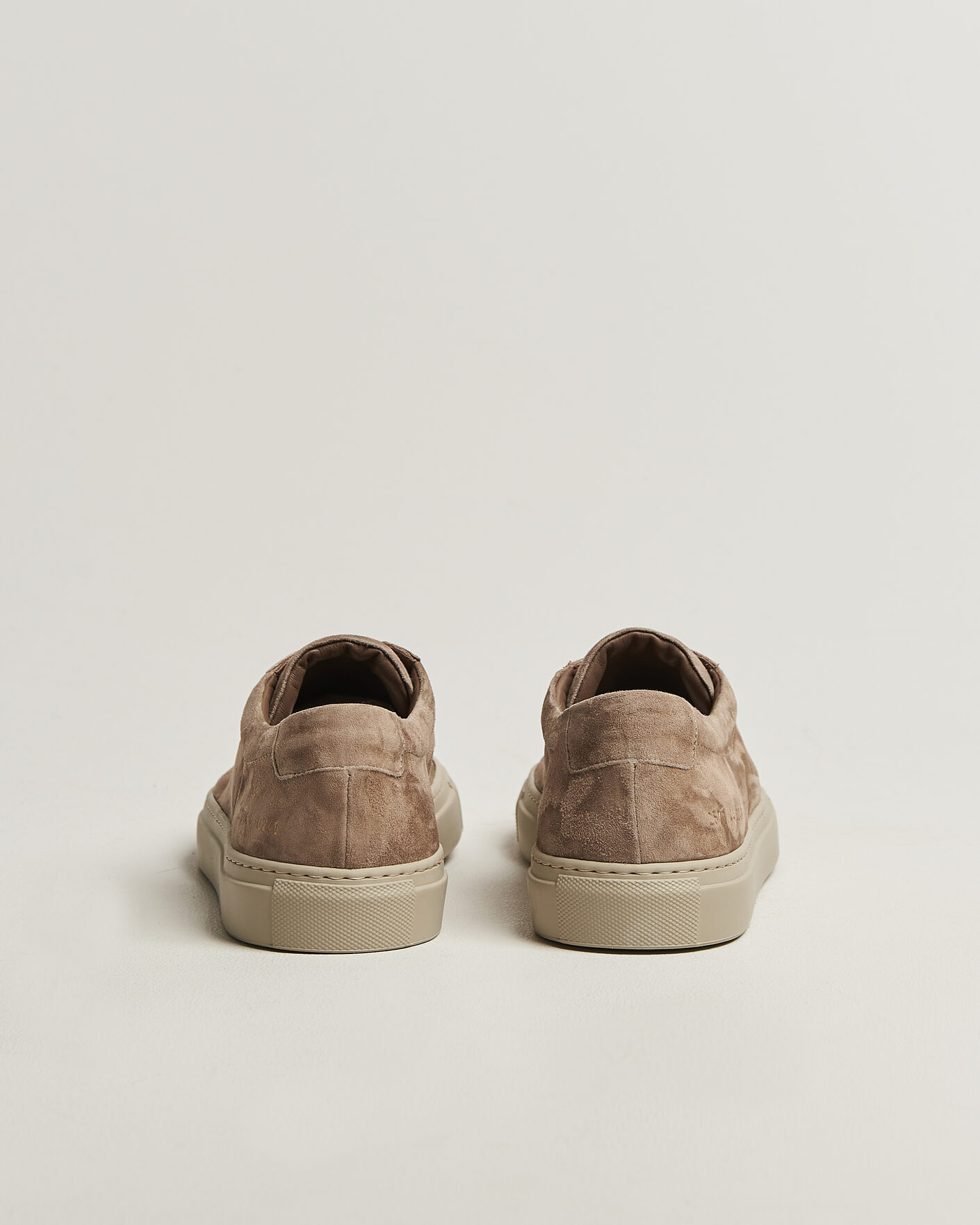 Herr | Sneakers | Common Projects | Original Achilles Suede Sneaker Taupe
