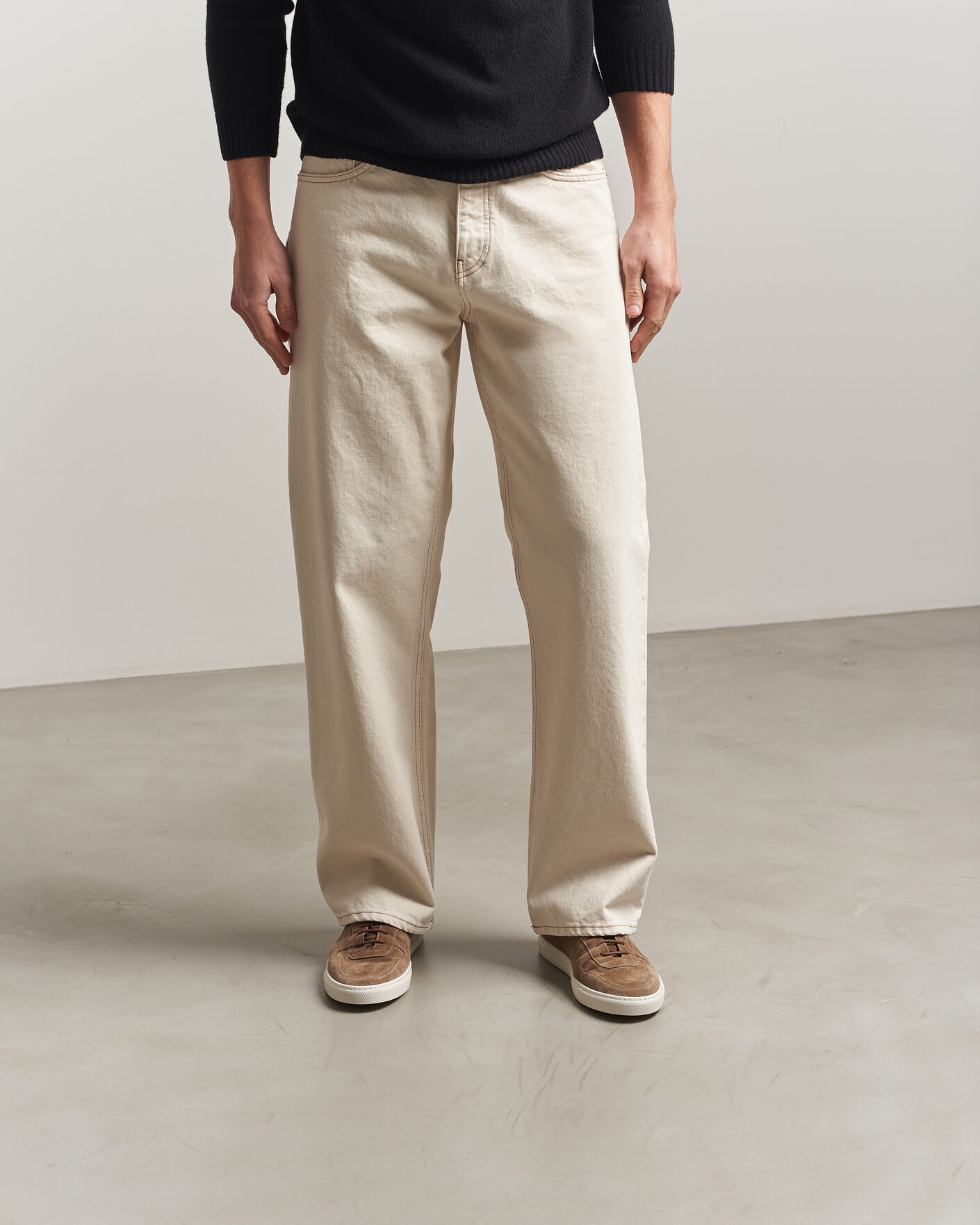 Herr | Sneakers | Common Projects | BBall Slim Deconstructed Suede Sneaker Taupe