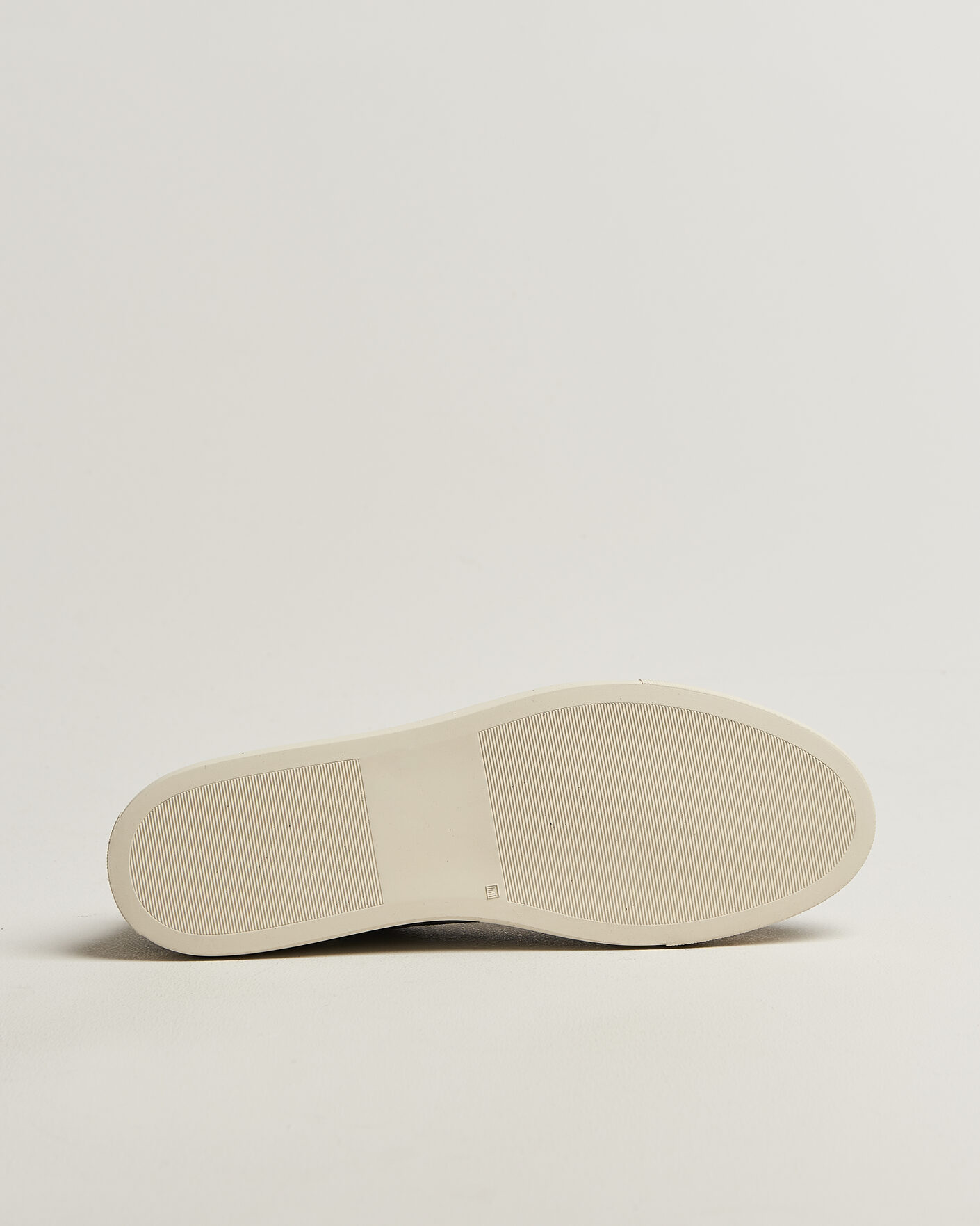 Herr | Sneakers | Common Projects | BBall Slim Deconstructed Suede Sneaker Off Black