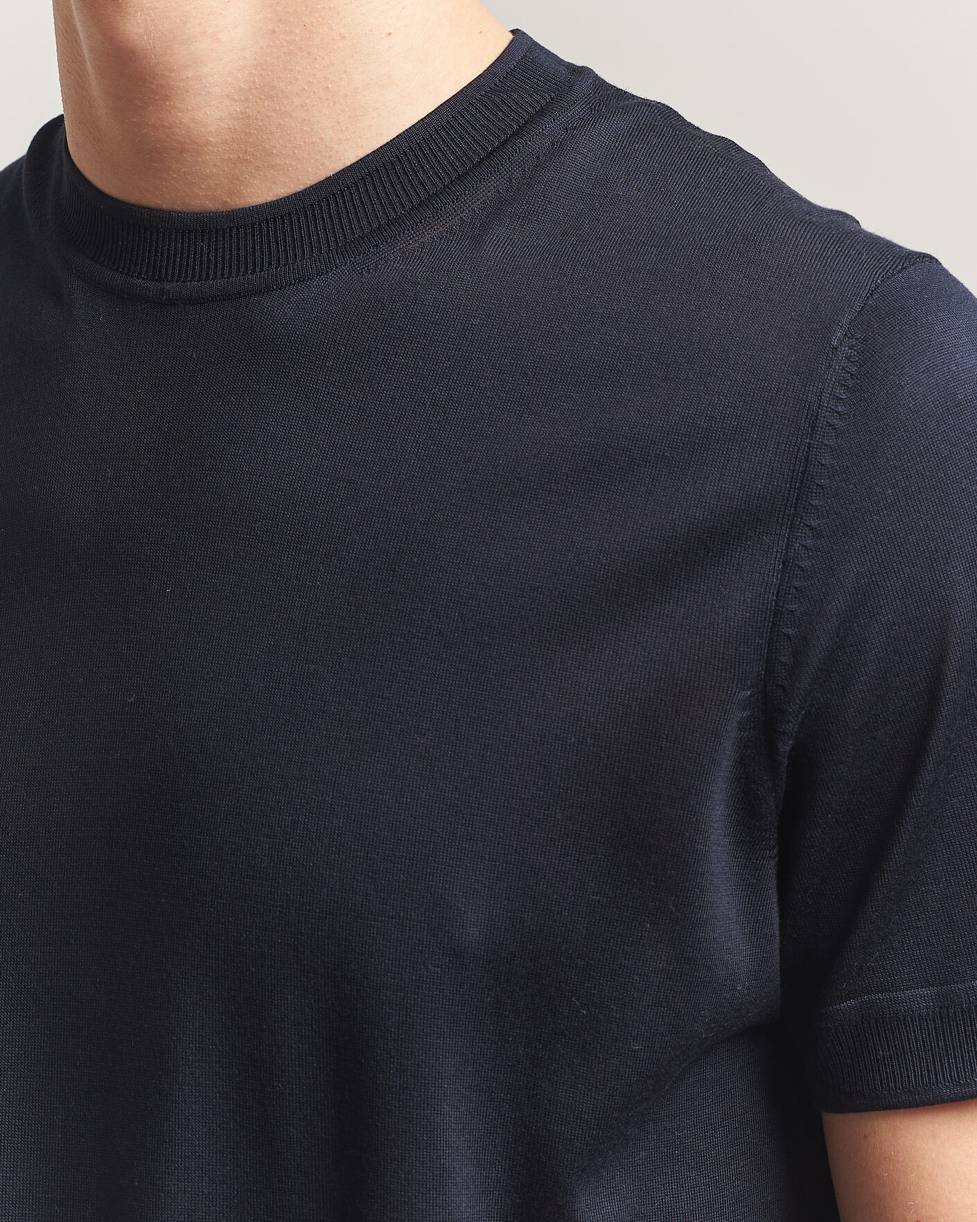Herr | T-Shirts | BOSS CAMEL | Nottano Silk Knitted T-Shirt Dark Blue