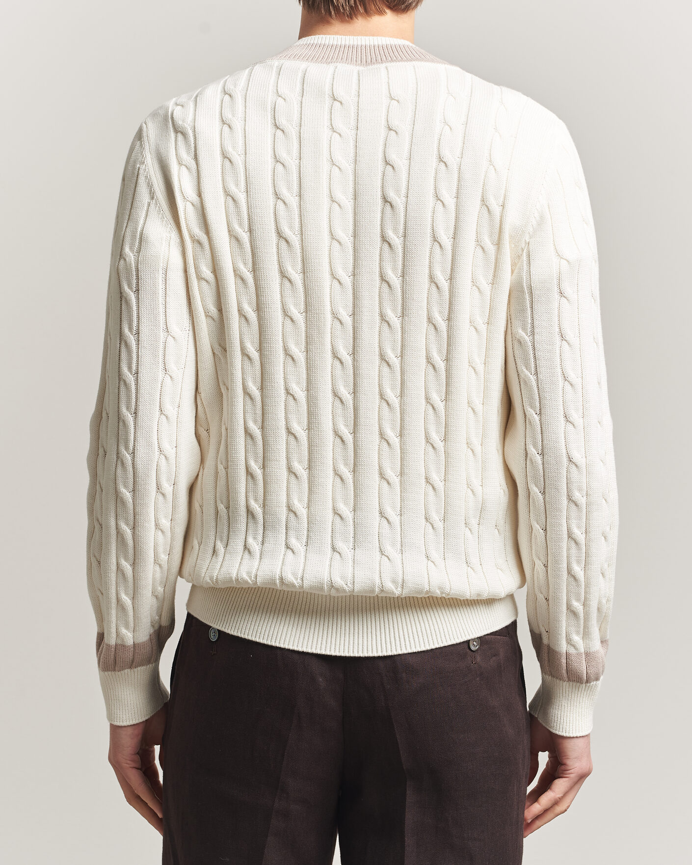 Herr | Tröjor | Morgano | Cable Knitted Cotton V-Neck White/Beige