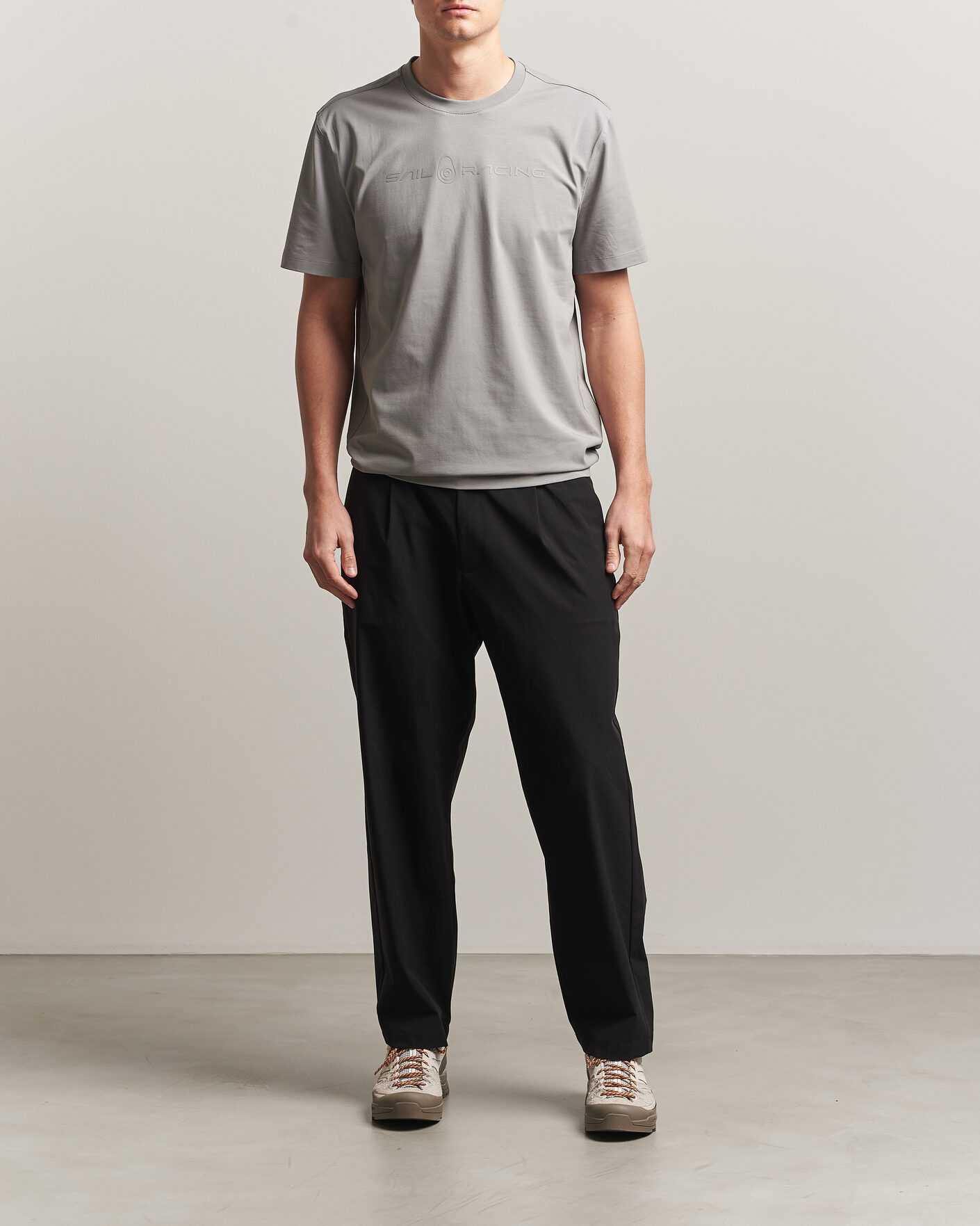 Herr | T-Shirts | Sail Racing | Bowman Monochrome T-Shirt Oyster