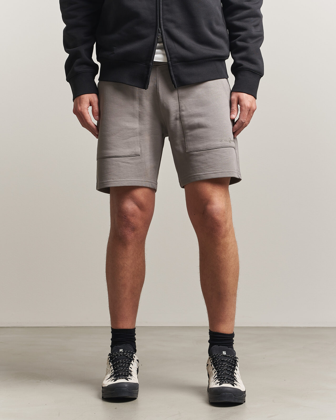 Herr | Shorts | Sail Racing | Bowman Monochrome Sweatshorts Oyster