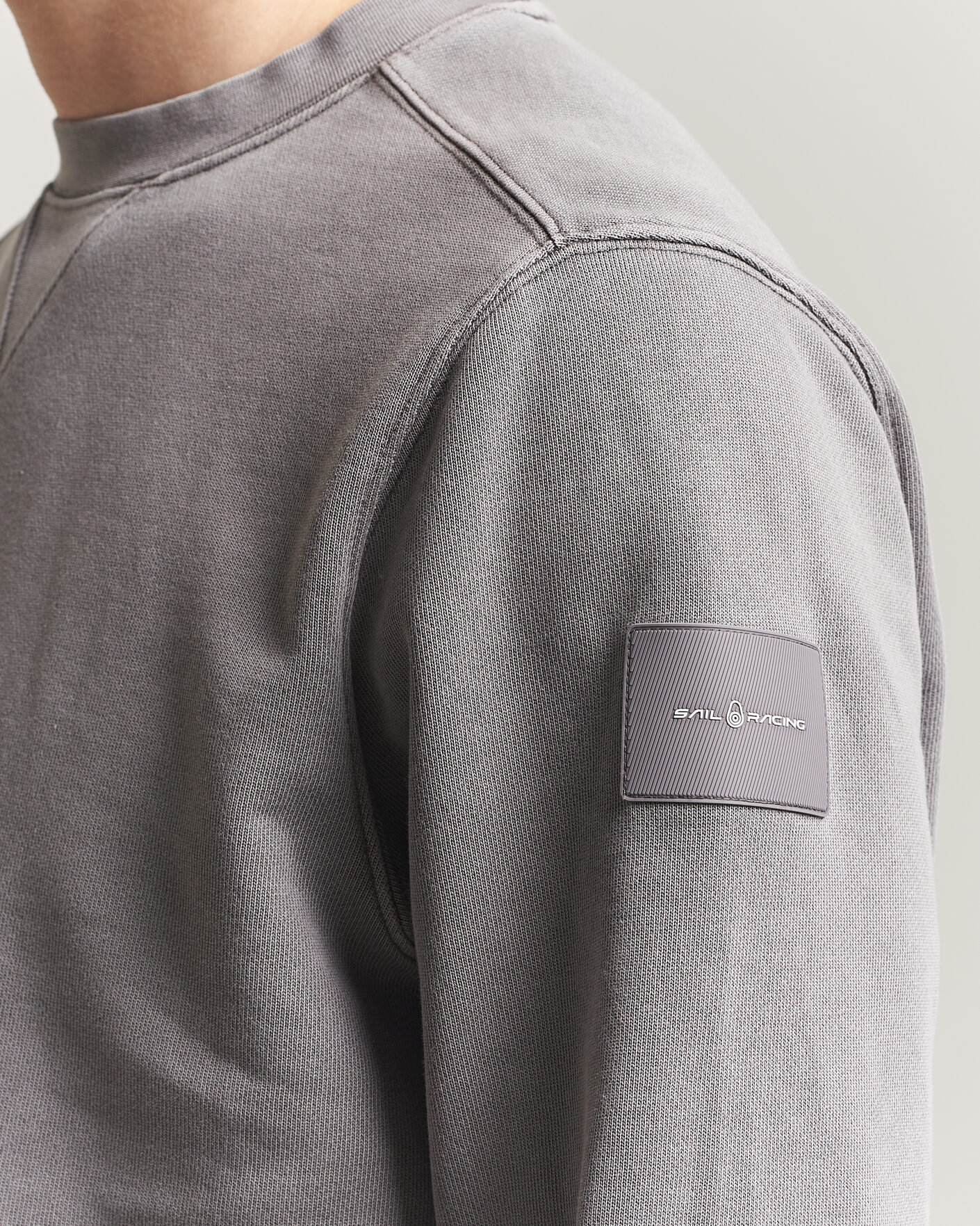 Herr | Tröjor | Sail Racing | Wind Pigment Dyed Sweatshirt Frost Grey