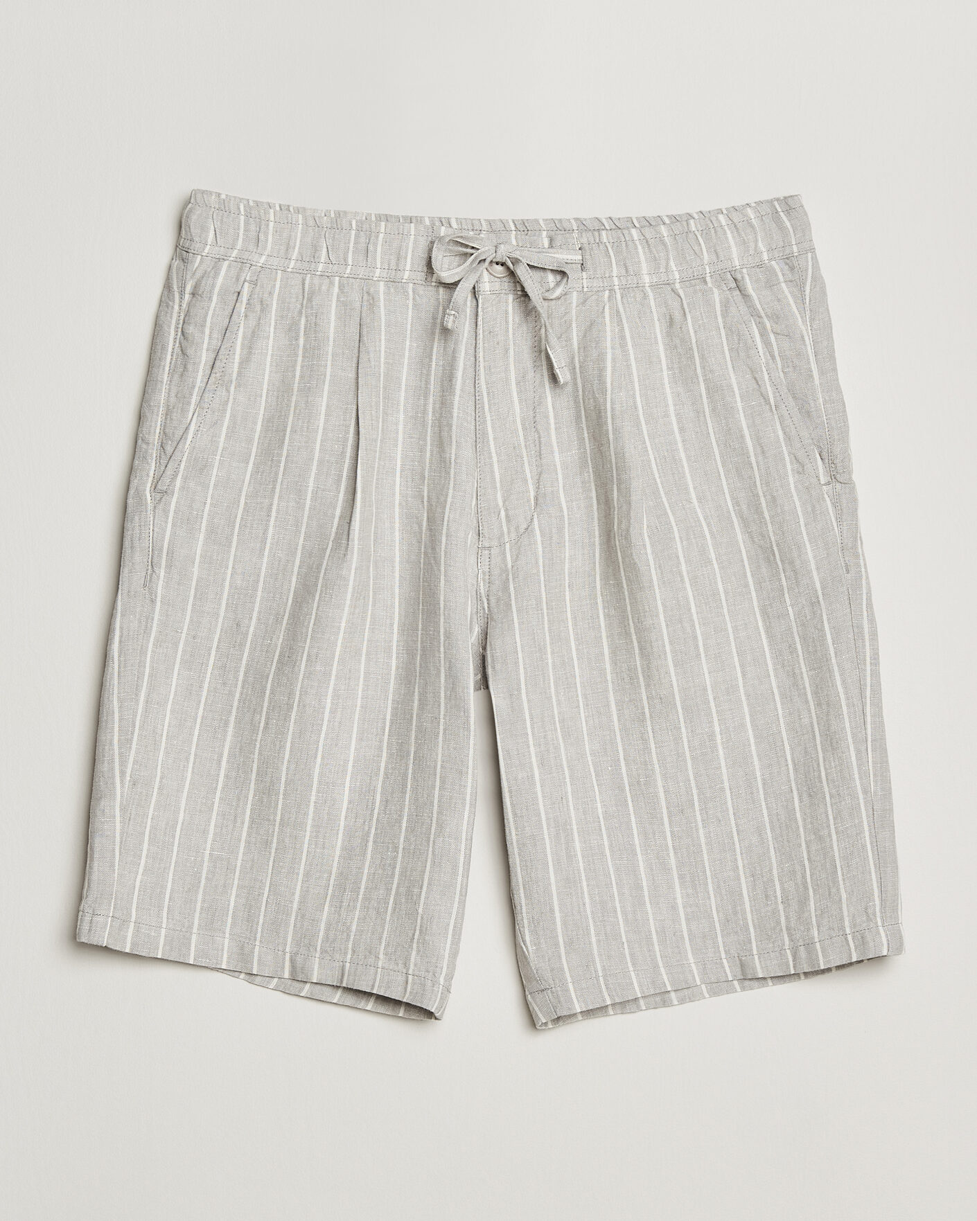 Herr | Shorts | KnowledgeCotton Apparel | Striped Loose Linen Shorts Grey