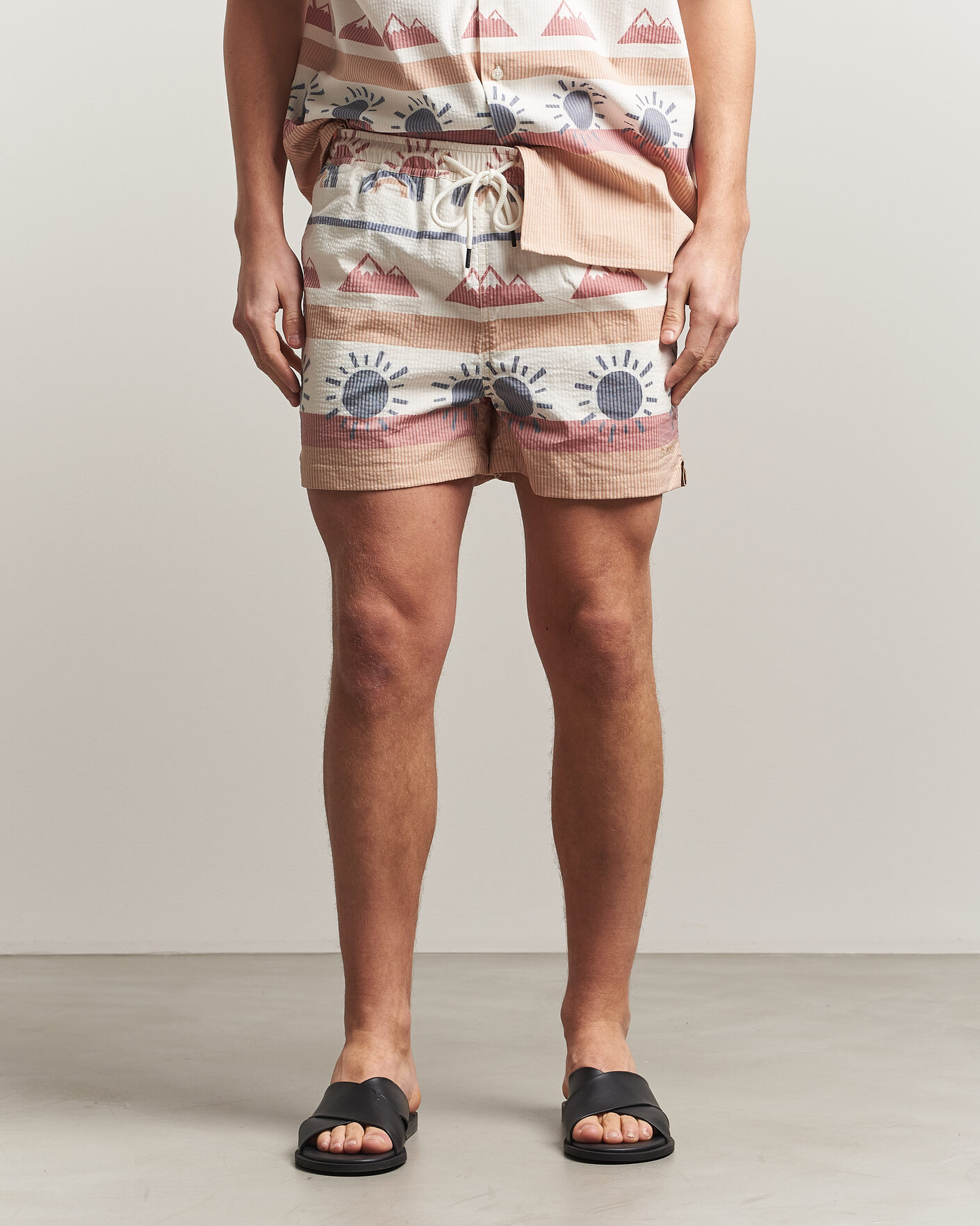 Herr | Badbyxor | KnowledgeCotton Apparel | Printed Swimshorts Multi