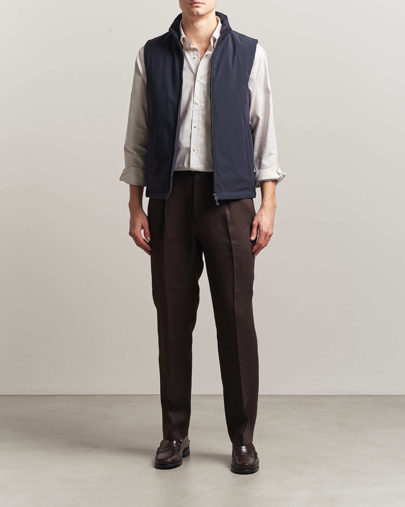 Herr | Västar | Oscar Jacobson | Light Zipped Waistcoat Navy