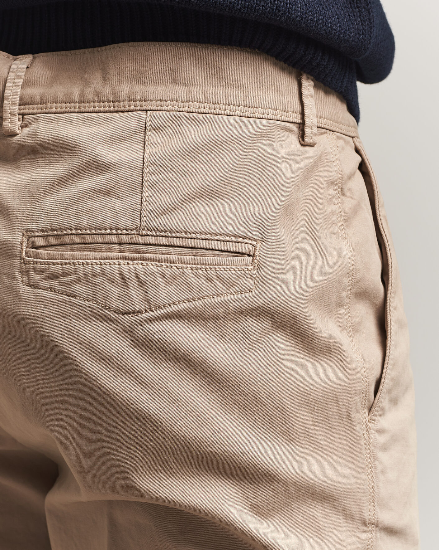 Herr | Byxor | Oscar Jacobson | Danik Cotton Trousers Beige