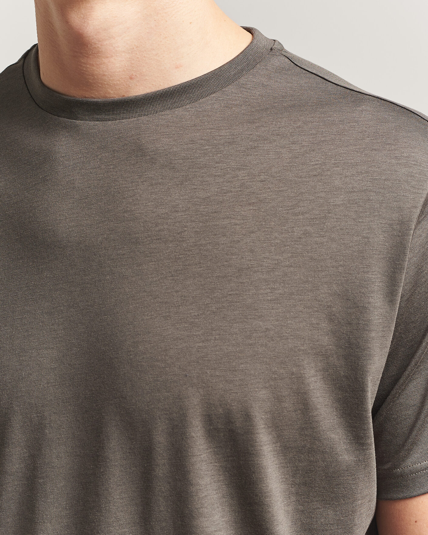 Herr | T-Shirts | Oscar Jacobson | Kim Lyocel/Cotton T-Shirt Green