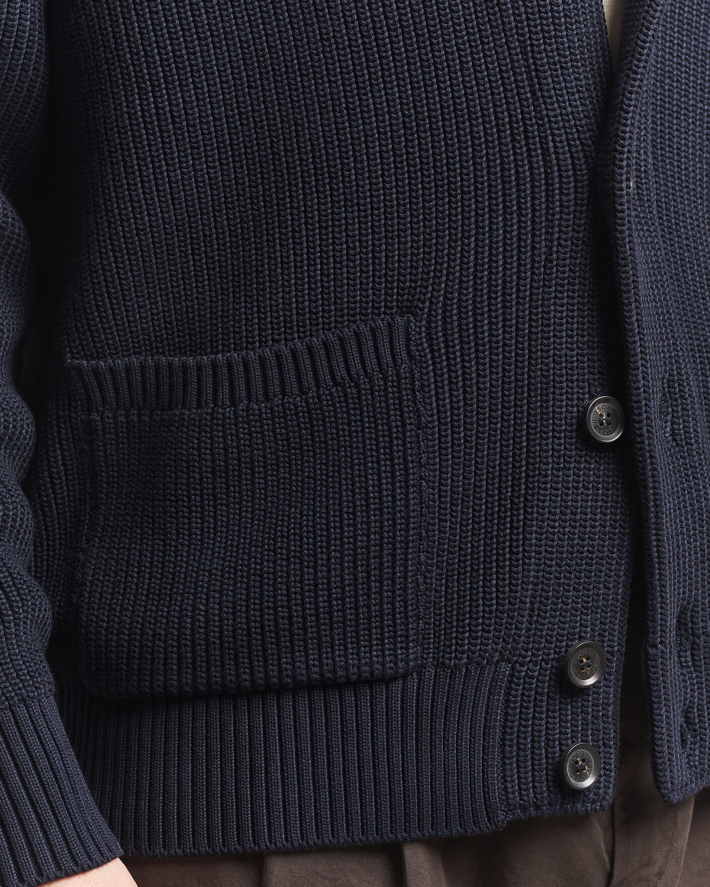 Herr | Tröjor | Oscar Jacobson | Roland Knitted Cotton Cardigan Navy