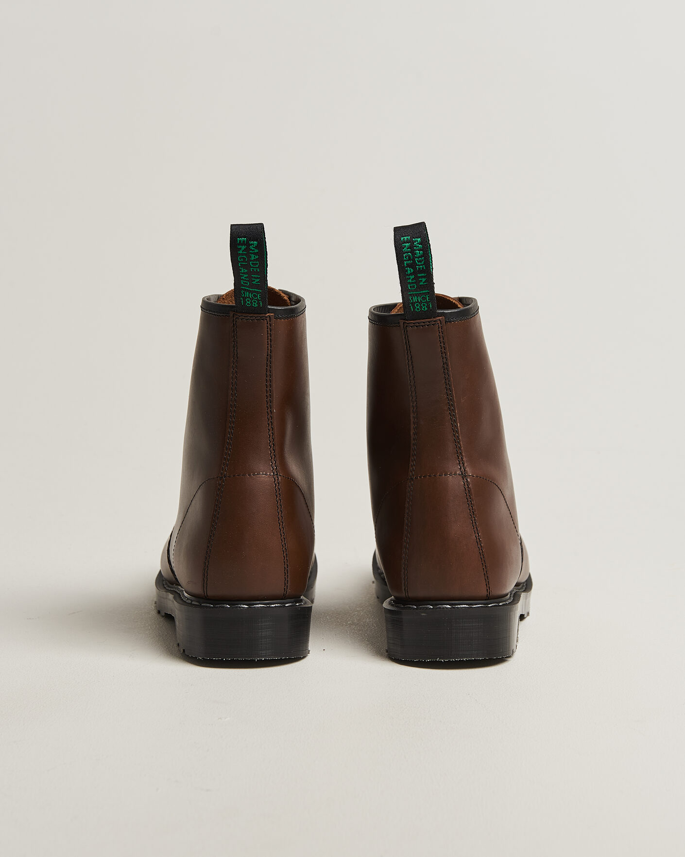 Herr | Kängor | Solovair | 8 Eye Derby Boot Gaucho