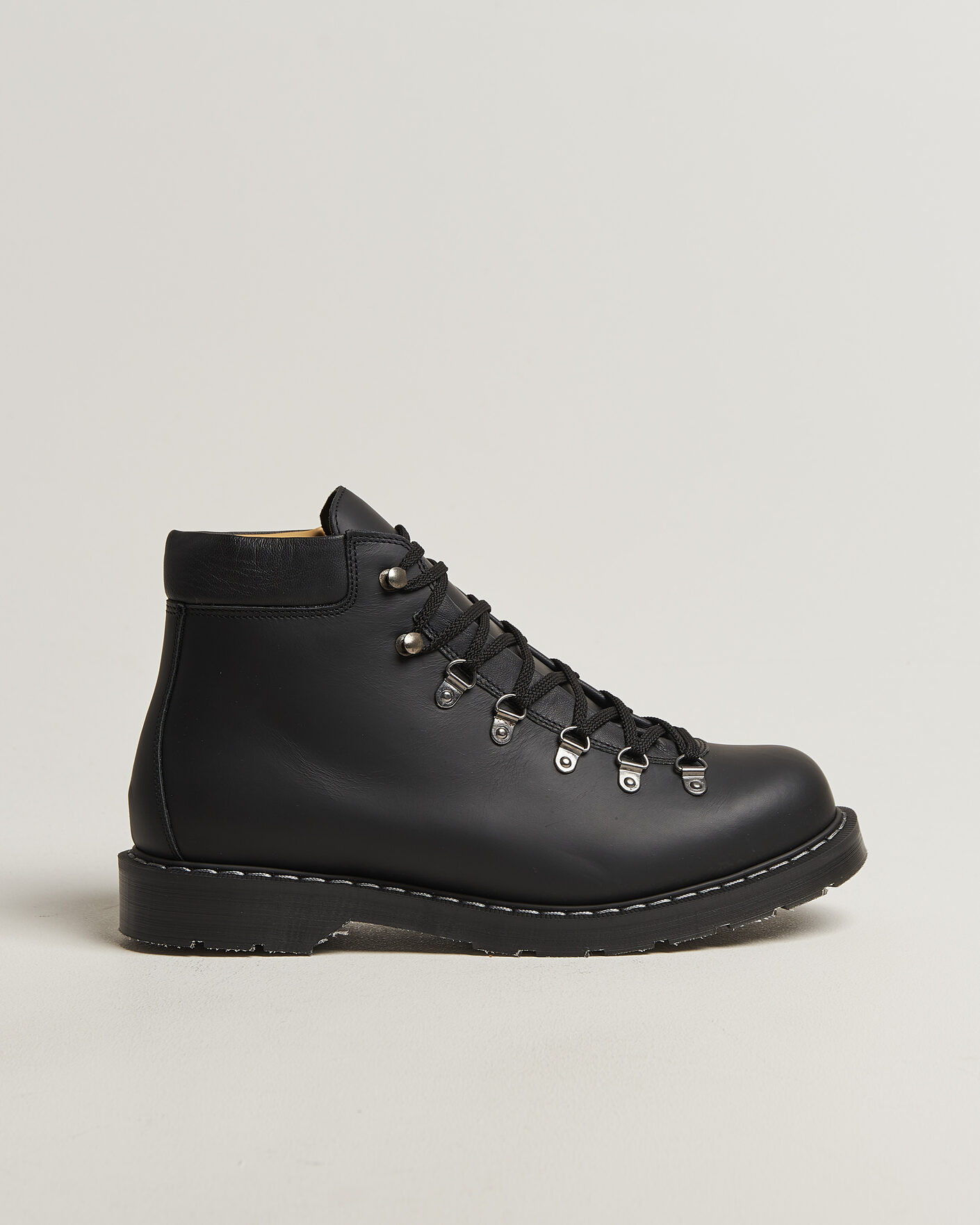 Herr | Kängor | Solovair | Urban Hiker Boot Black Waxy