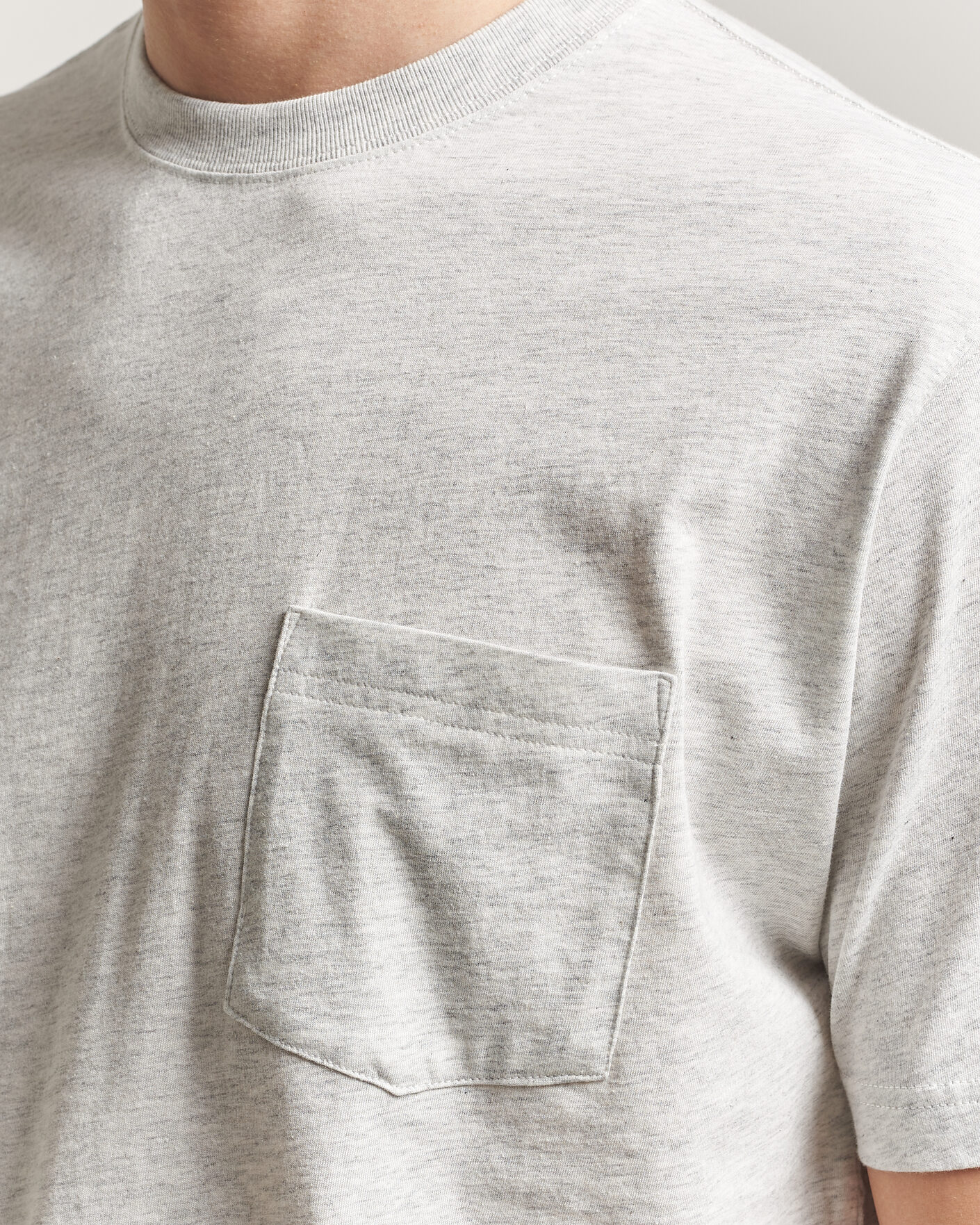Herr | T-Shirts | BEAMS PLUS | Pocket Tee Ash Grey