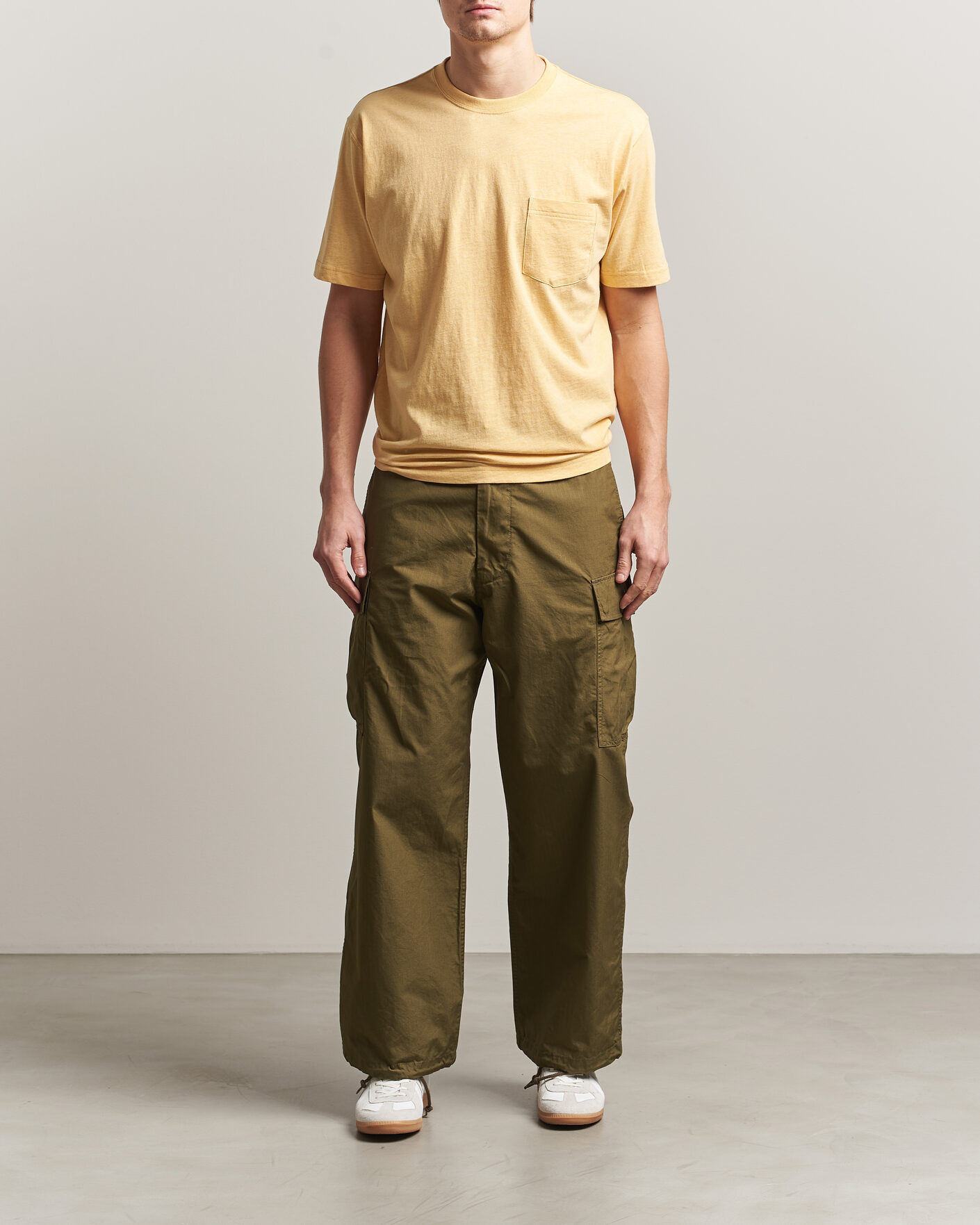 Herr | T-Shirts | BEAMS PLUS | Pocket Tee Yellow
