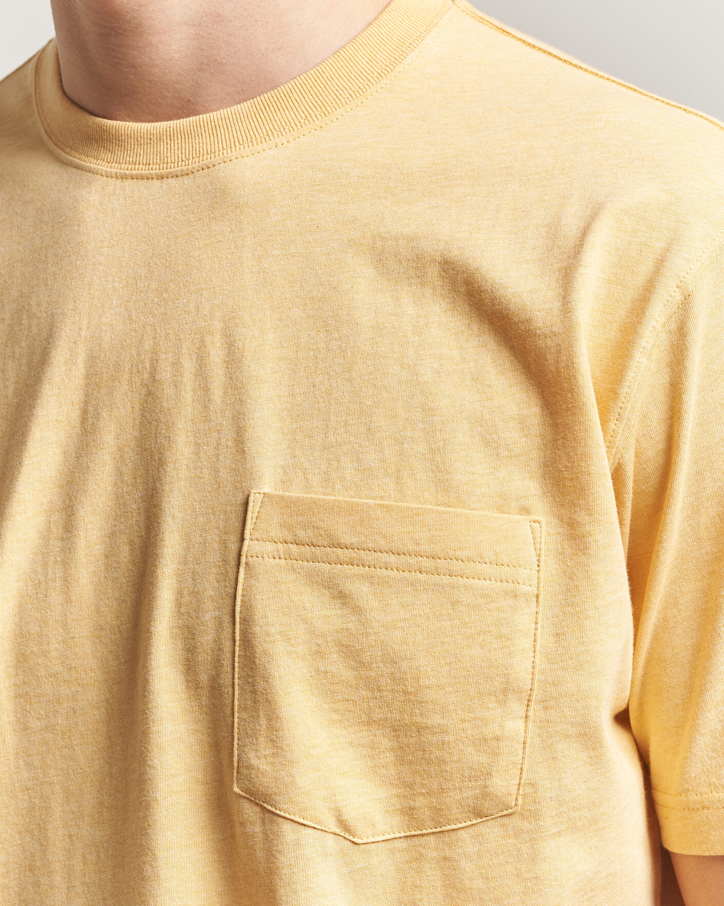 Herr | T-Shirts | BEAMS PLUS | Pocket Tee Yellow
