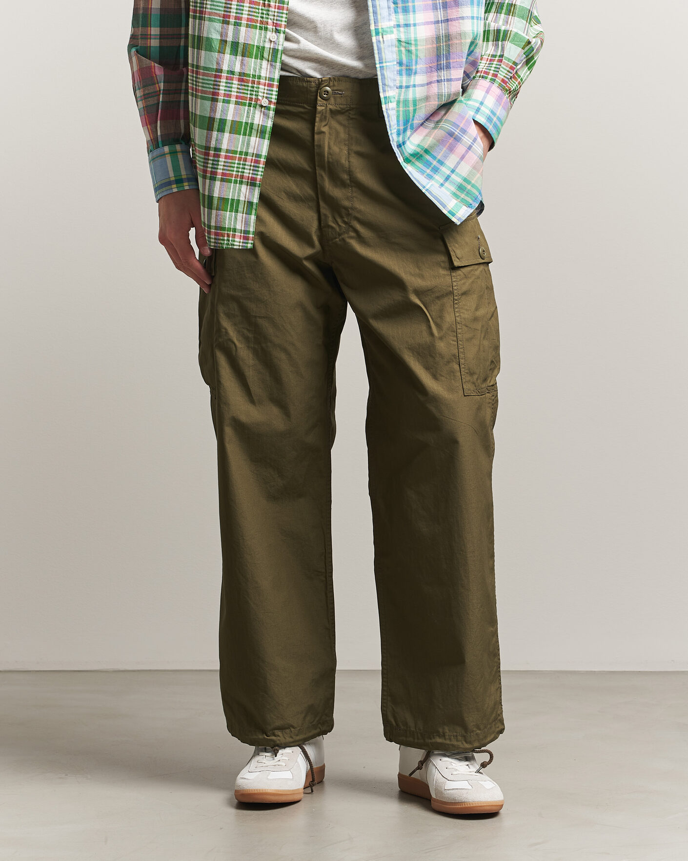 Herr | Byxor | BEAMS PLUS | MIL 6 Pocket Cargo Pants Olive