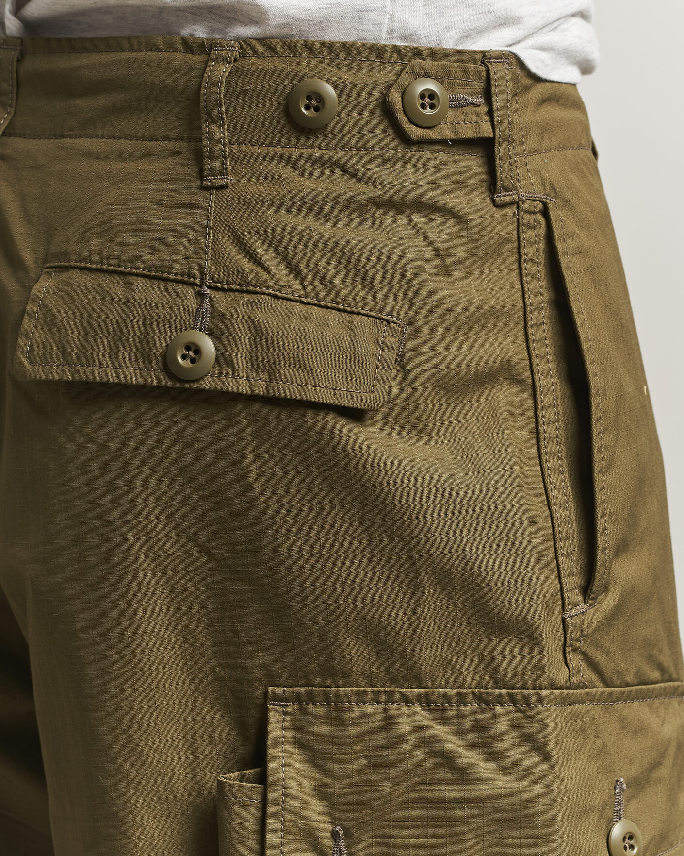 Herr | Byxor | BEAMS PLUS | MIL 6 Pocket Cargo Pants Olive