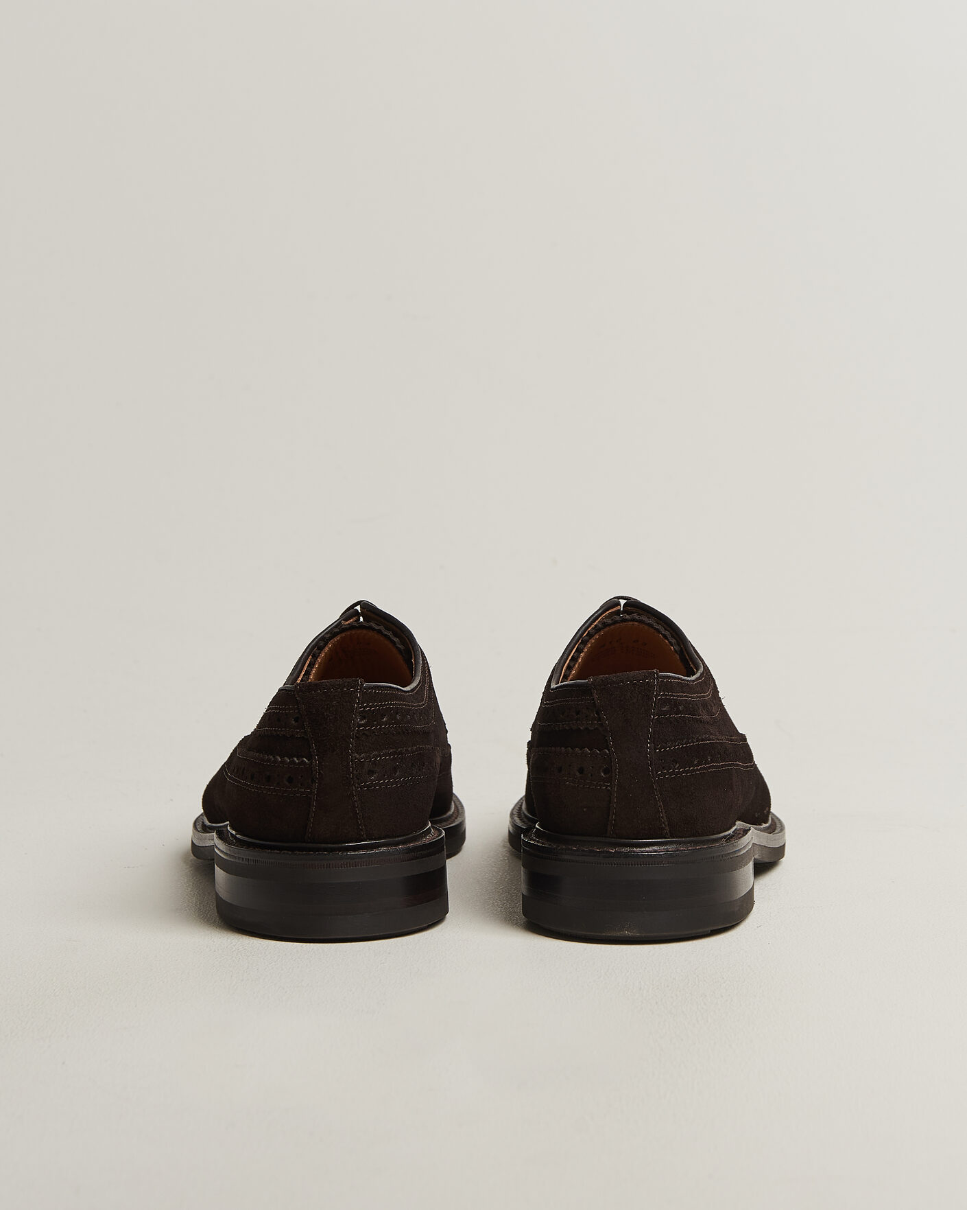 Herr | Derbys | Loake Shoemakers | Sovereign Longwing Suede Derby Dark Brown