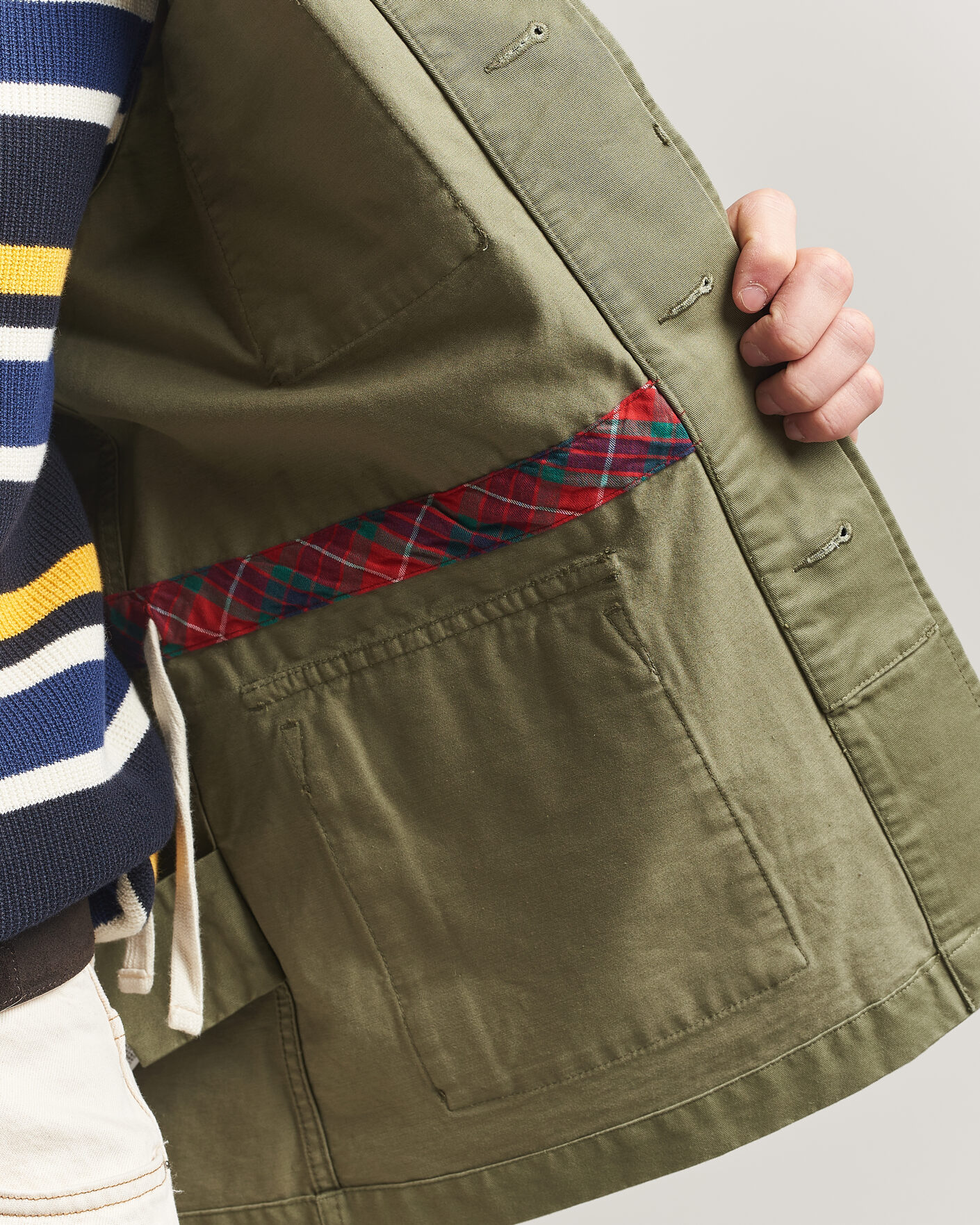 Herr | Jackor | Baracuta | Washed Cotton Twill Field Shacket Lichen Green