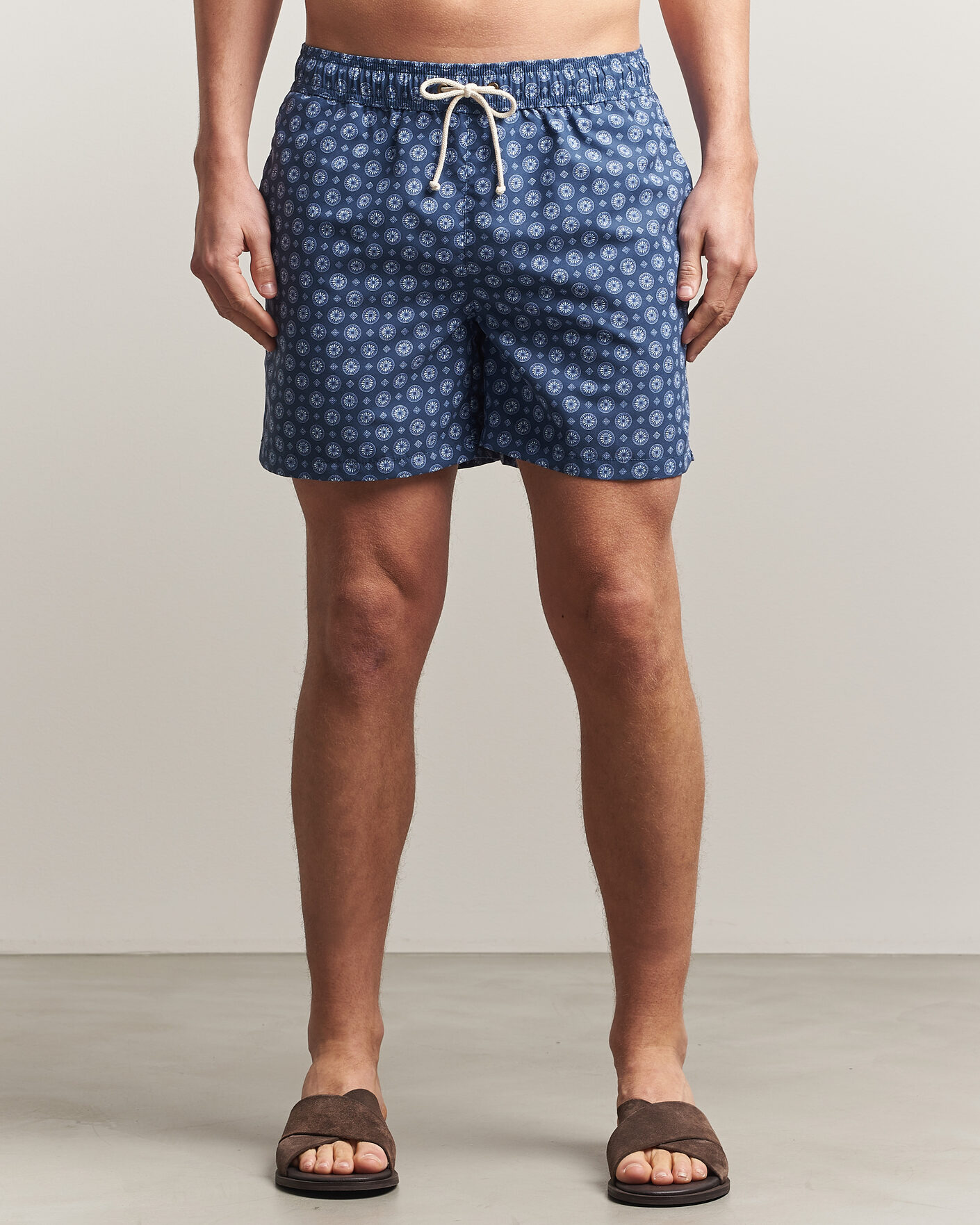 Herr | Badbyxor | Ripa Ripa | Printed Swimshorts Dark Blue
