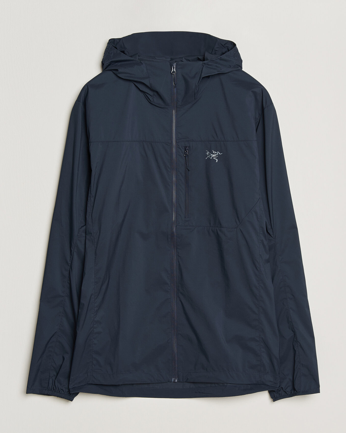 Herr | Jackor | Arc'teryx | Squamish Lightweight Hooded Jacket Black Sapphire